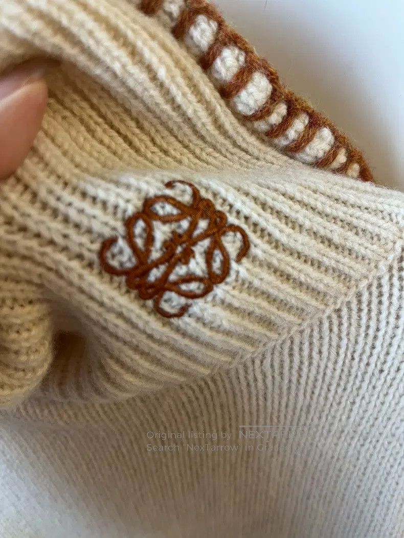 Loewe Loewe Wool High-Neck Sweater Size S / US 4 / IT 40 - 3 Thumbnail