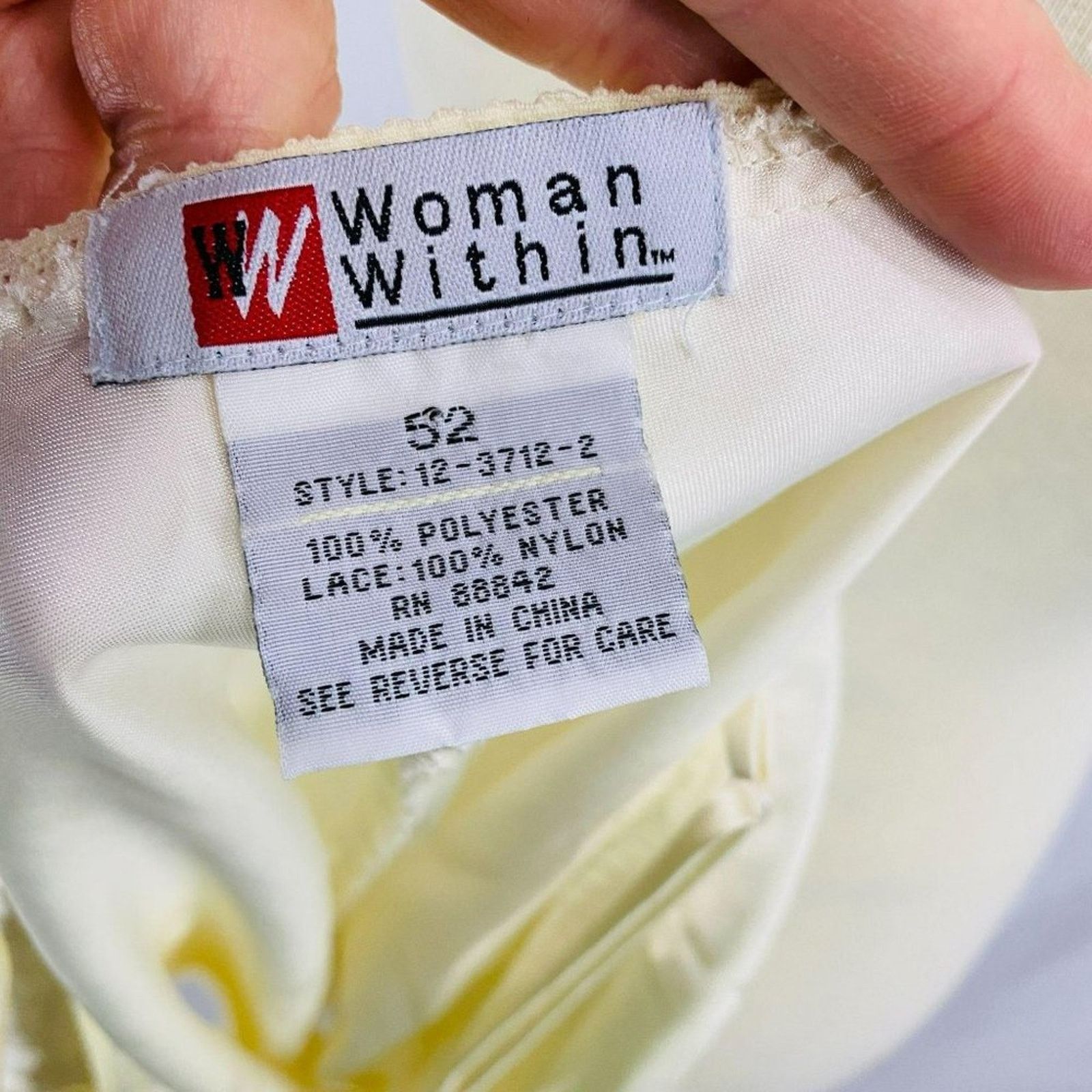 Vintage Vintage Woman Within Camisole Ivory Satin Lace Size 52 Size ONE SIZE - 7 Thumbnail