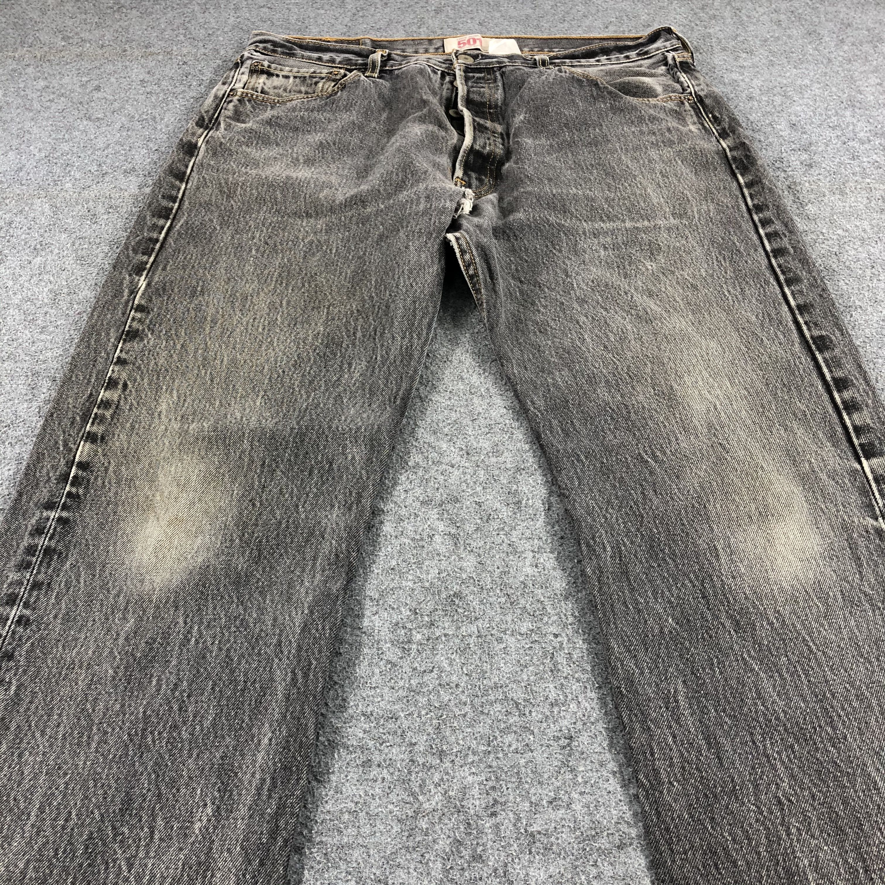 Levi's Vintage Faded Black Levis 501 Jeans-JM1666 Size US 35 - 3 Thumbnail