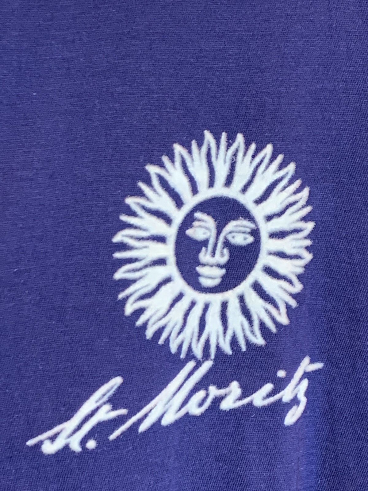 Vintage *RARE* Vintage 80’s Saint Moritz Flocked Sun Art T-Shirt Size US L / EU 52-54 / 3 - 3 Thumbnail