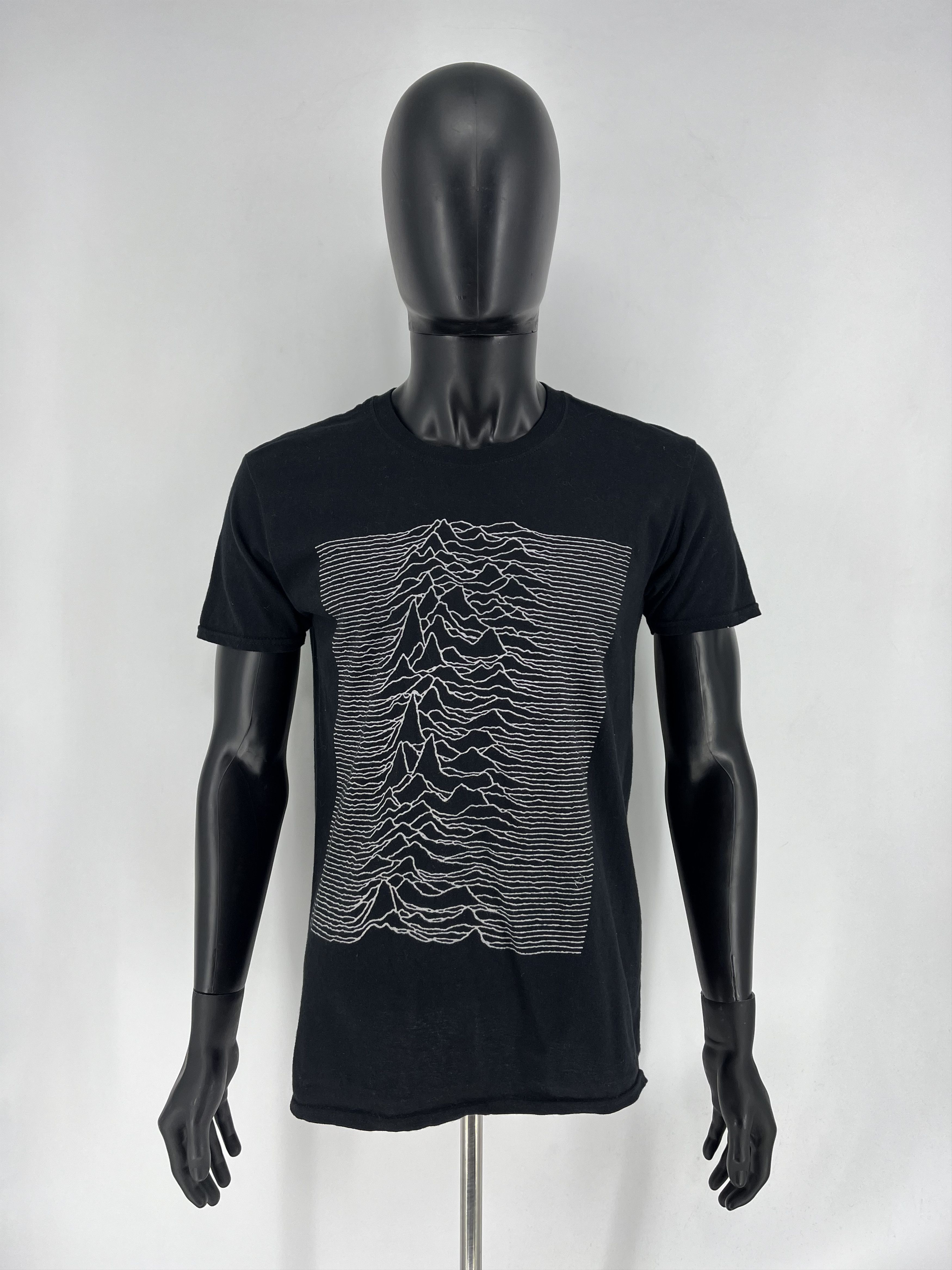 Band Tees × Joy Division Vintage Joy Divivsion T Shirt Band Rock Tee Y2K Size M Size US M / EU 48-50 / 2 - 3 Thumbnail