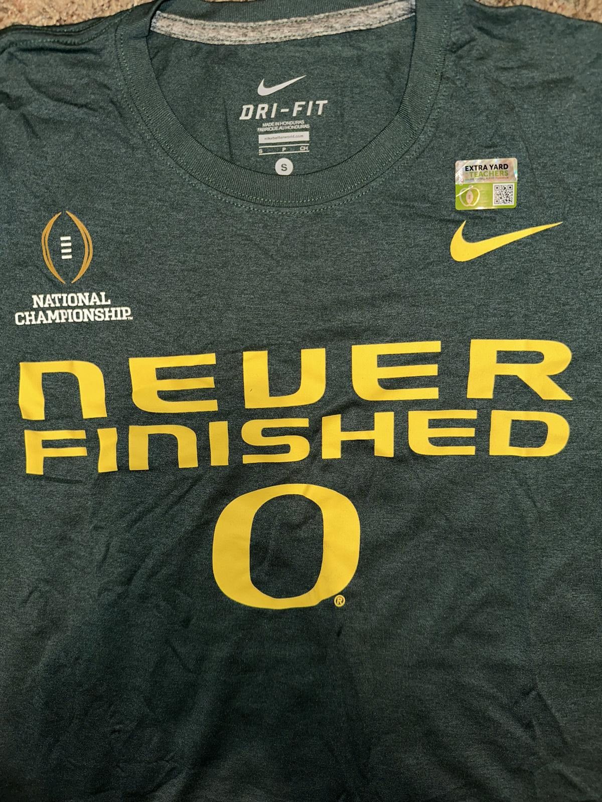 Nike Nike Dri-Fit UO Oregon Ducks Never Finished Green Shirt Size US S / EU 44-46 / 1 - 6 Thumbnail