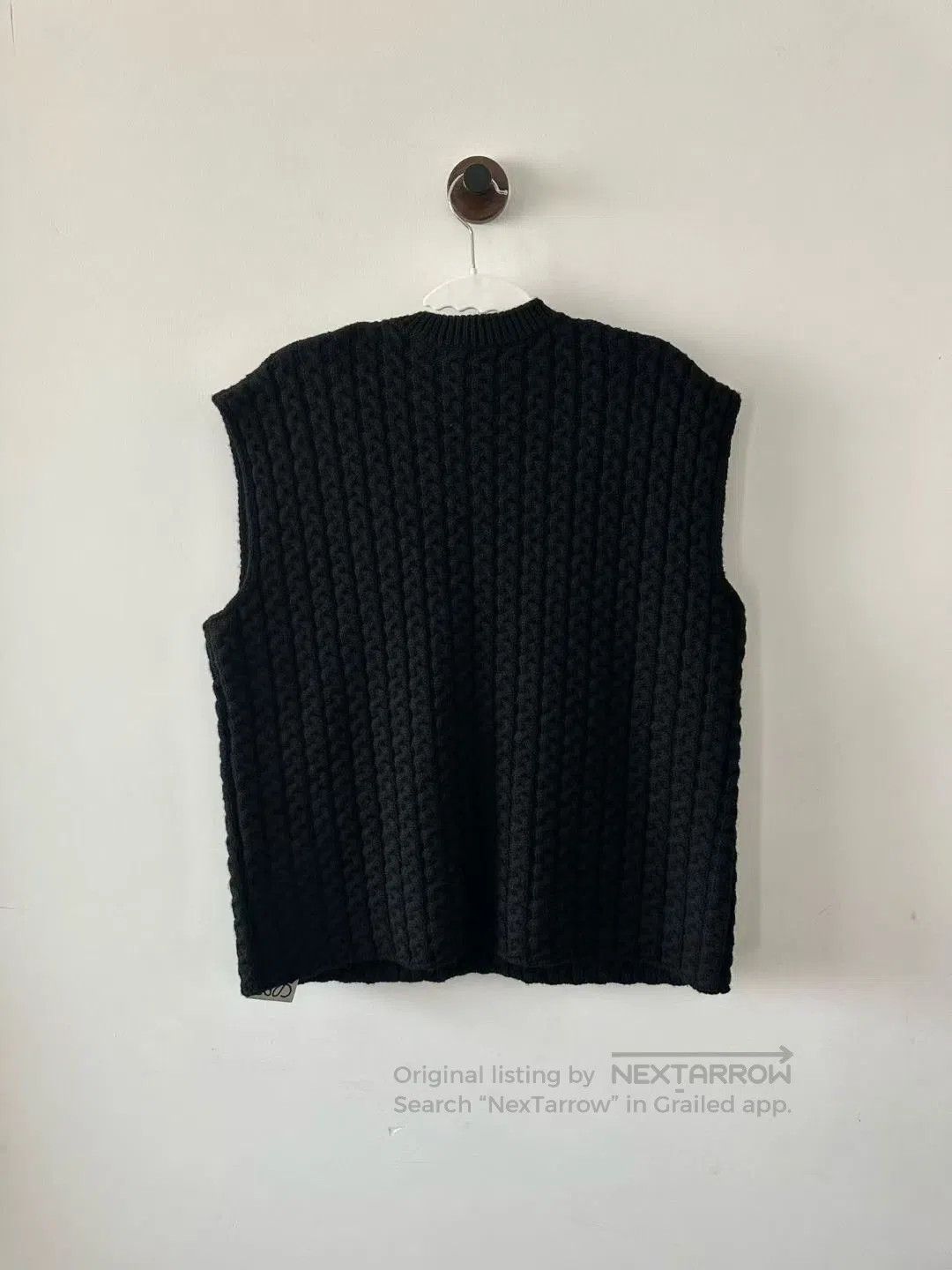 Loewe Loewe Black Cable-Knit Large Logo Wool Vest. Size XS / US 0-2 / IT 36-38 - 2 Thumbnail