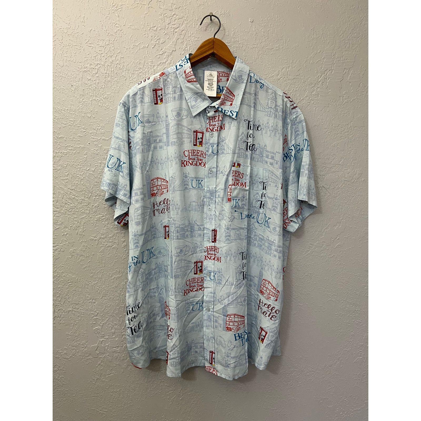 Disney Disney Parks London Mickey Phone Booth Shirt XXL England Size US XXL / EU 58 / 5 - 1 Thumbnail