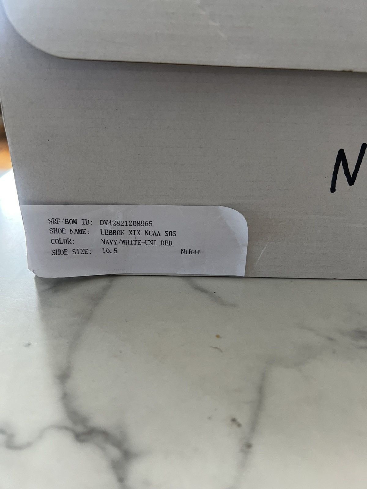 Nike Lebron 19: UCONN Huskies Away PE Size US 10.5 / EU 43-44 - 10 Thumbnail