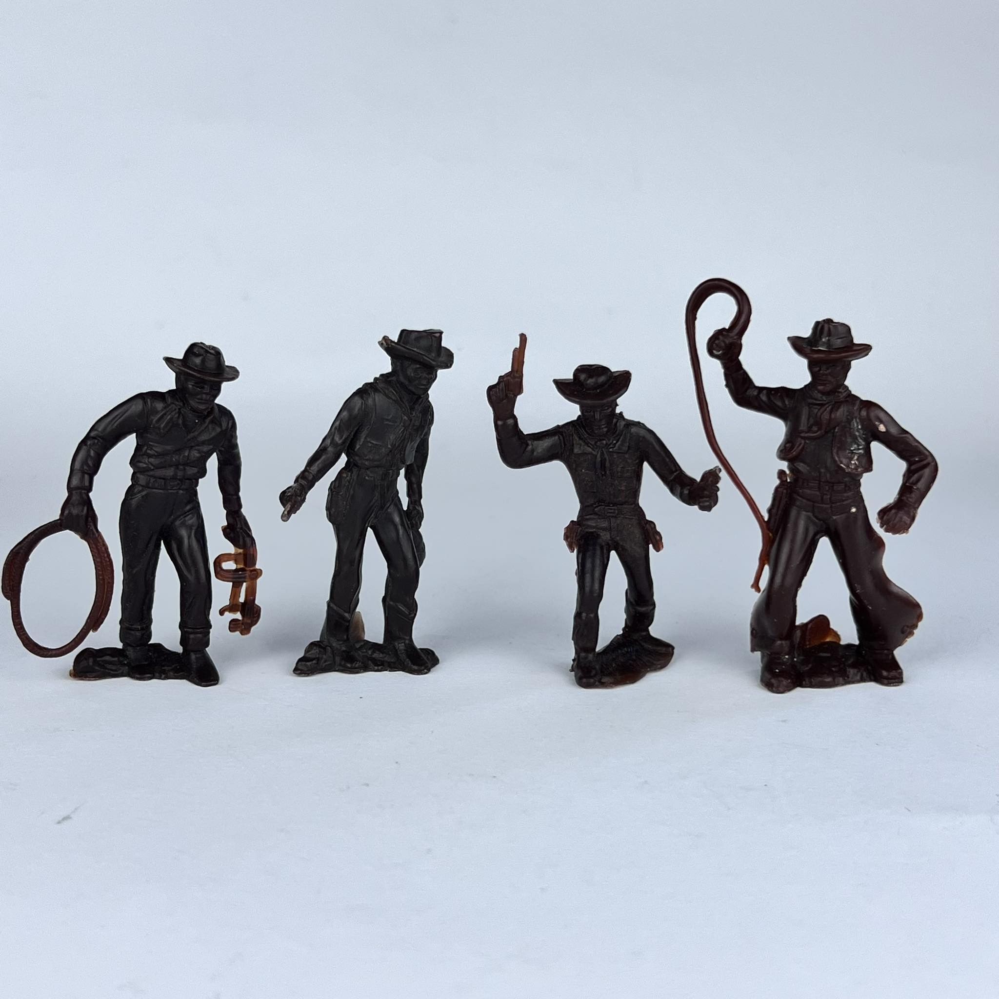 Vintage Vintage Soviet Plastic Set of 6 Soldiers Cowboys Signed Size ONE SIZE - 3 Thumbnail