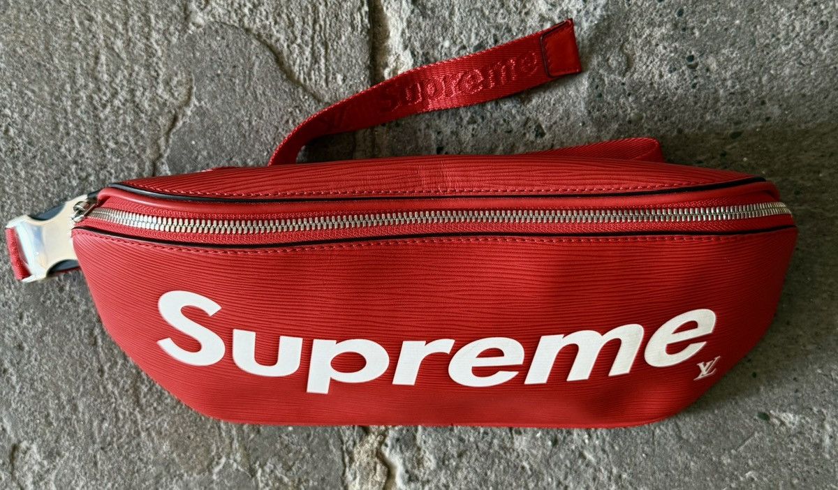 Louis Vuitton × Supreme Louis Vuitton - Supreme - AW17 - Epi Red Bum Bag Size ONE SIZE - 9 Thumbnail