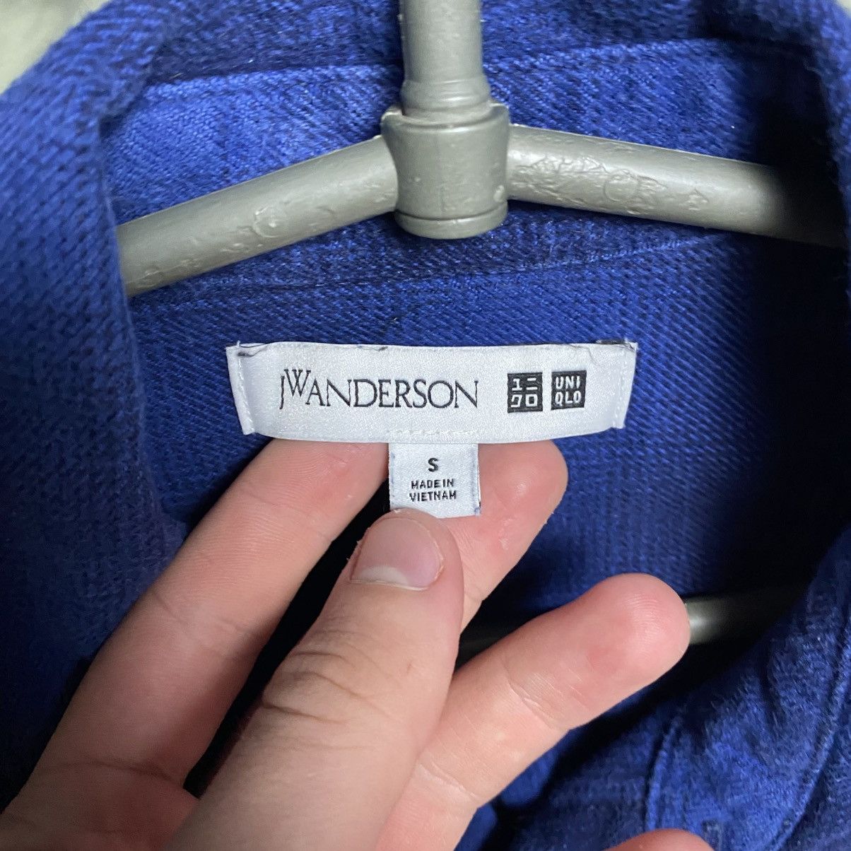 JW Anderson × Uniqlo Luxury Uniqlo x JWanderson small logo y2k designer shirt Size US S / EU 44-46 / 1 - 3 Thumbnail