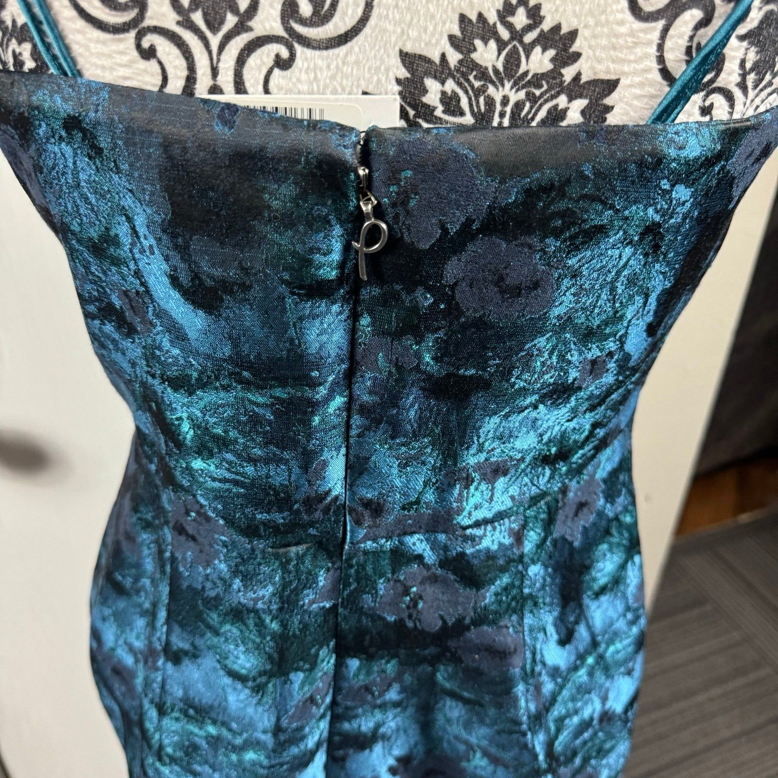 Other Pamella Roland Womens Strapless Floral Tiered Pleated Midi Size L / US 10 / IT 46 - 7 Thumbnail