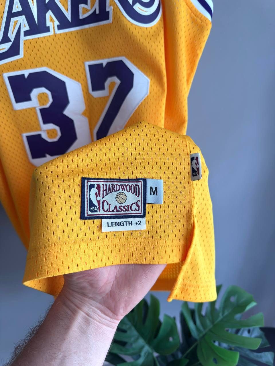 Adidas Adidas L. A. Lakers NBA Basketball Jersey #32 JOHNSON Size M Size US M / EU 48-50 / 2 - 9 Thumbnail