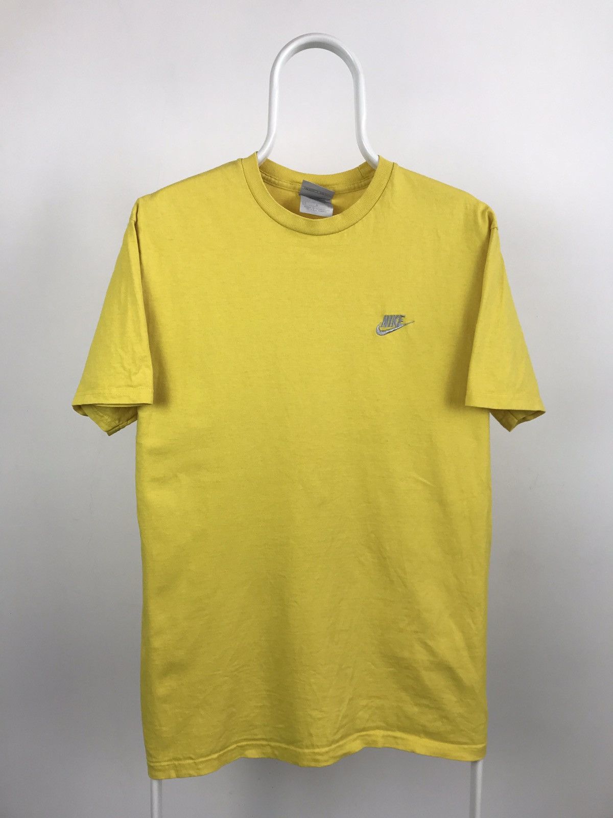 Vintage Vintage Nike Silver Tag Tee Size US L / EU 52-54 / 3 - 1 Thumbnail