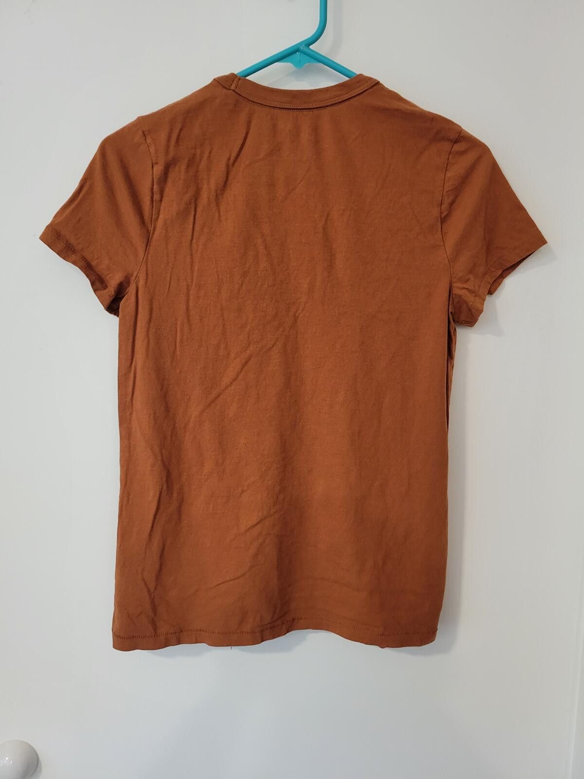 Other Universal Thread Rust Brown V-Neck T-Shirt Size small Size S / US 4 / IT 40 - 2 Thumbnail