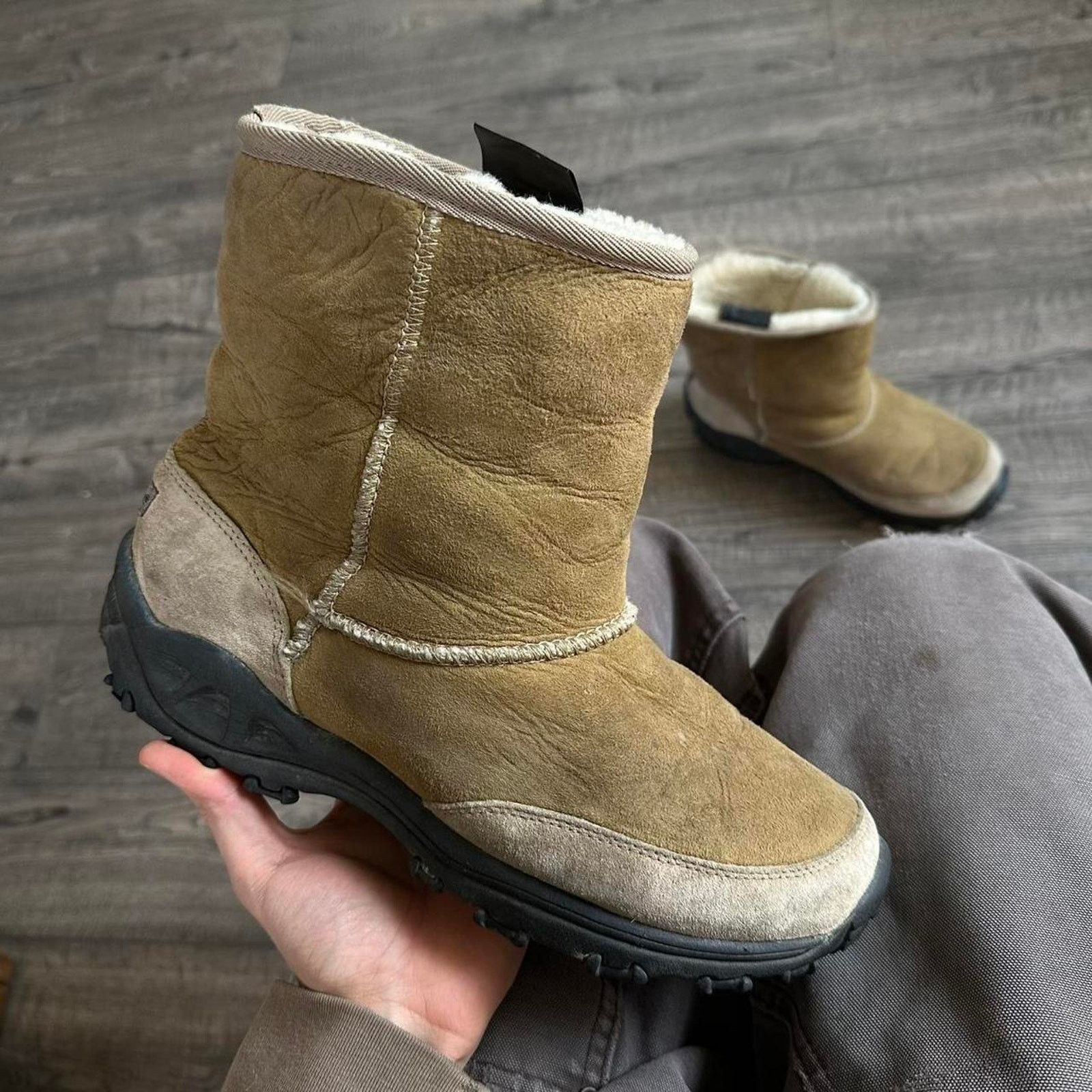 Merrell × Vintage Vintage Y2K Merrell Brown Suede Fur Lined Moc Winter Boots Size US 9.5 / EU 42-43 - 1 Thumbnail