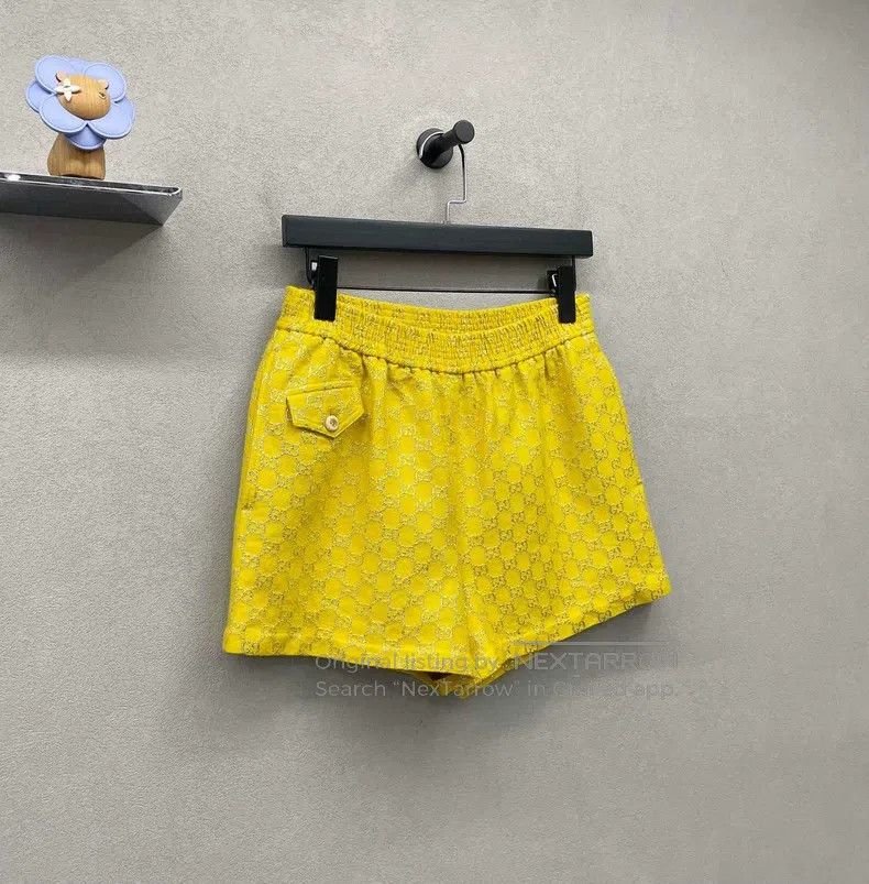 Gucci Gucci Yellow logo shorts Size 27" / US 4 / IT 40 - 3 Thumbnail