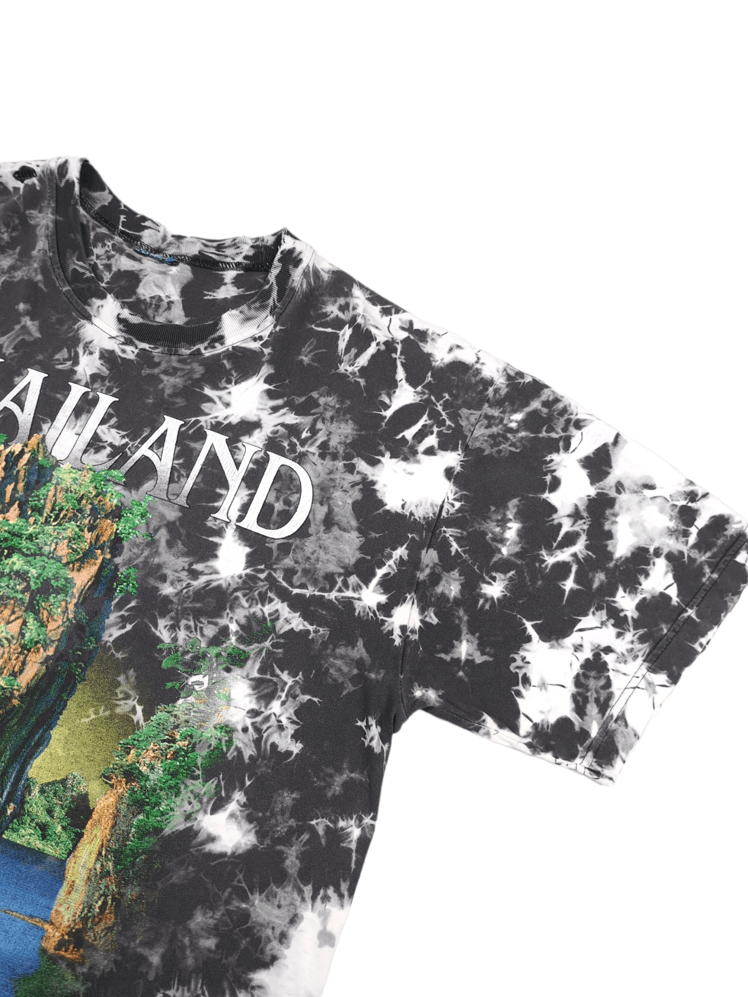 Vintage 💎 Vintage Thrashed Distressed Bleached Dye Thailand Tshirt Size US XL / EU 56 / 4 - 4 Thumbnail
