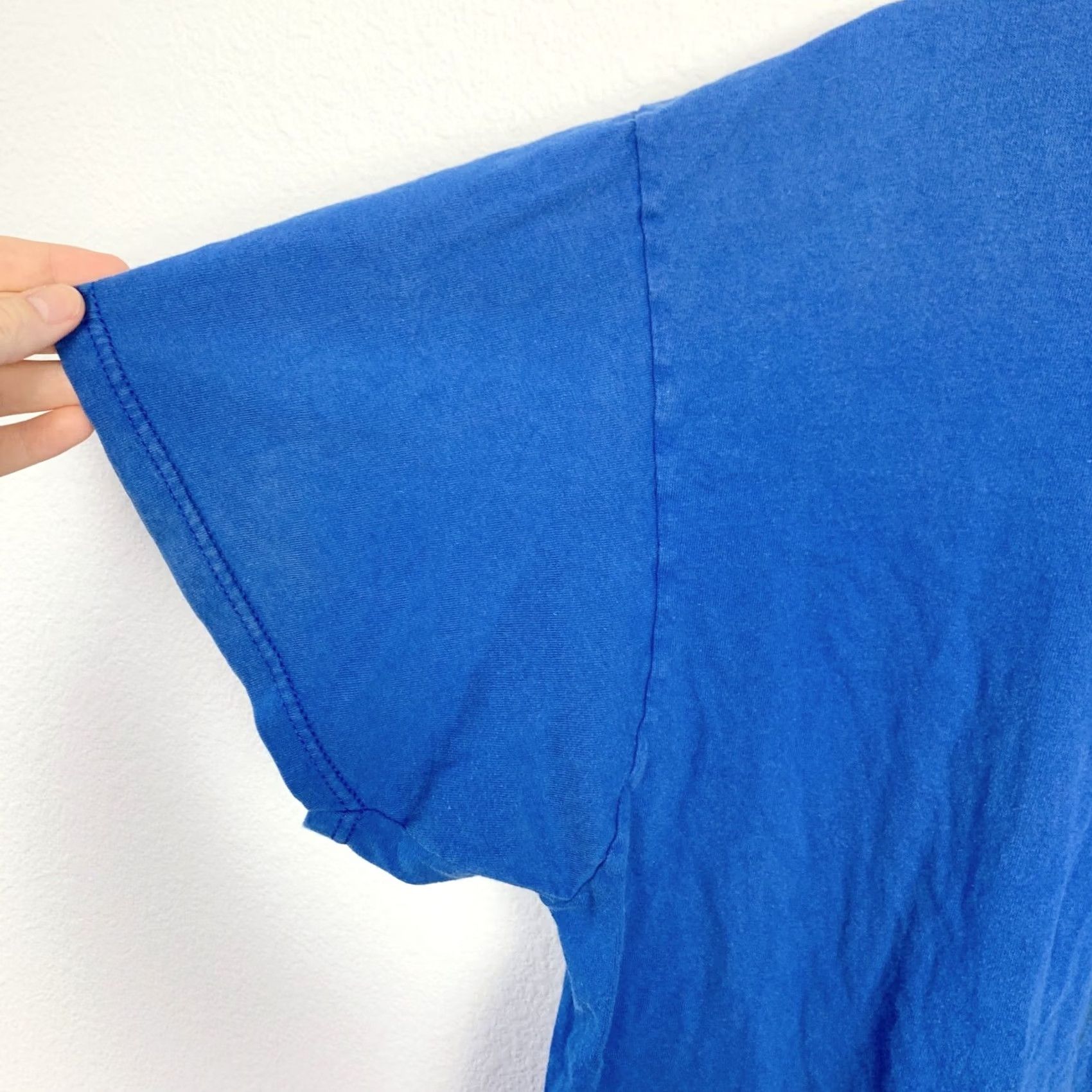 Fruit Of The Loom VINTAGE Fruit of the Loom Tee T-Shirt XL Blue Short Sleeve Crew Neck Pocket Destroyed Vintage Pocket Tee Mens Girls Unisex Adults 100% Cotton Size US L / EU 52-54 / 3 - 3 Thumbnail