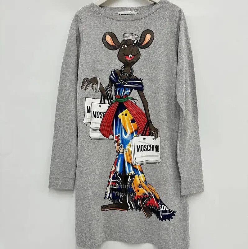 Moschino Moschino Long Sleeve Graphic T-Shirt for Women . Size XS / US 0-2 / IT 36-38 - 2 Thumbnail