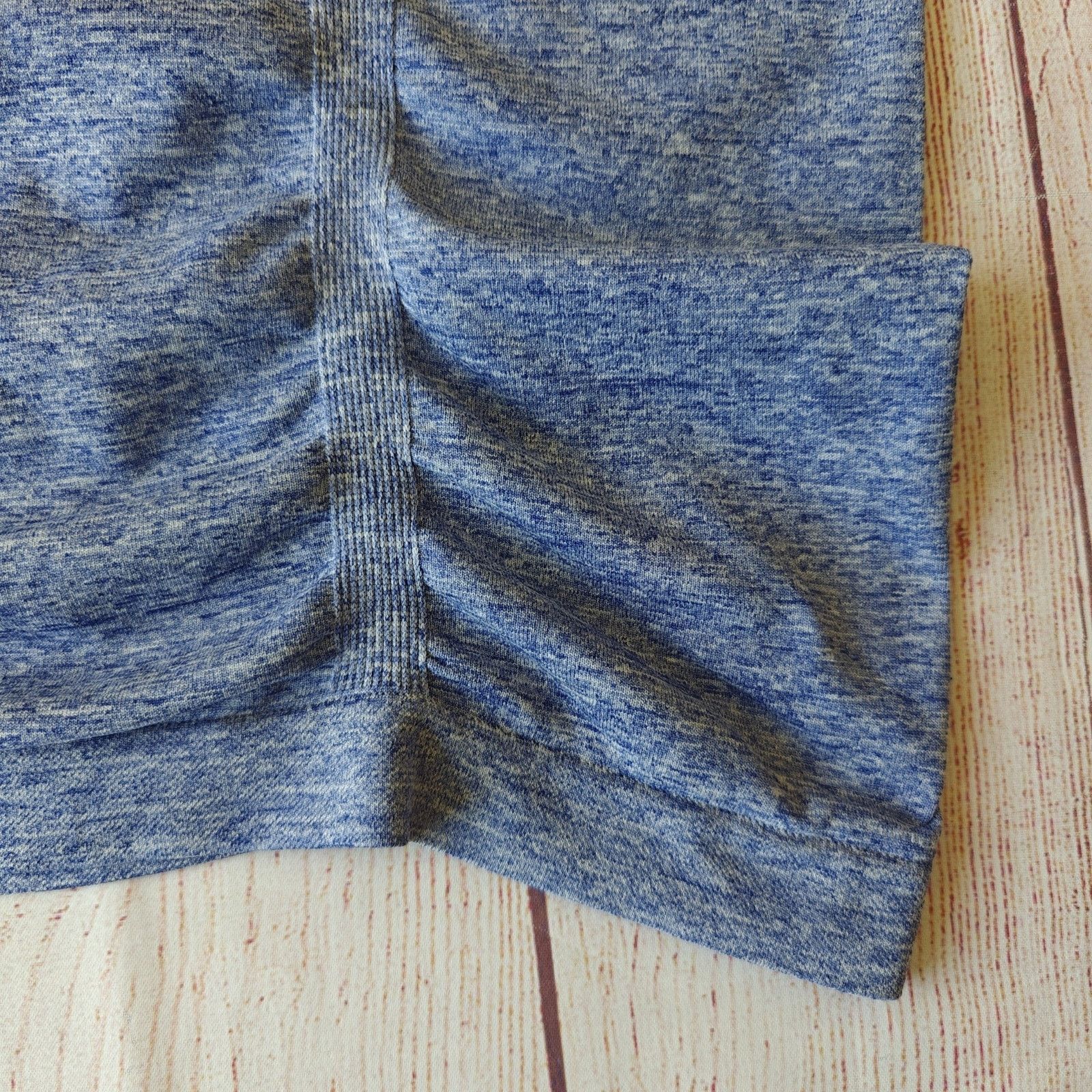 Athleta Athleta Fastest Track Seamless Short Sleeve Tee sz S Size S / US 4 / IT 40 - 7 Thumbnail