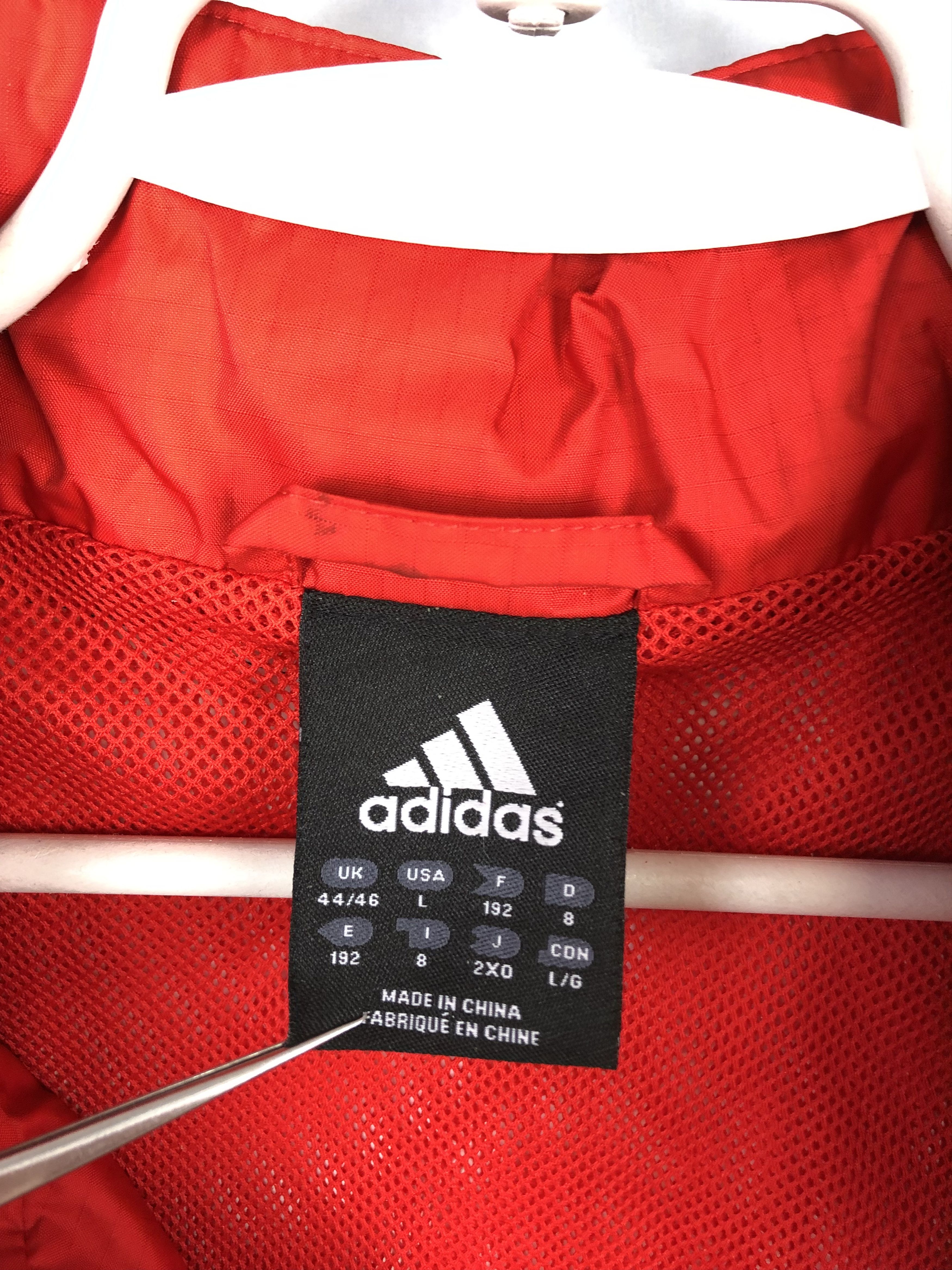 Adidas Vintage Adidas Liverpool Football Jacket Soccer Track Top XL Size US XL / EU 56 / 4 - 3 Thumbnail