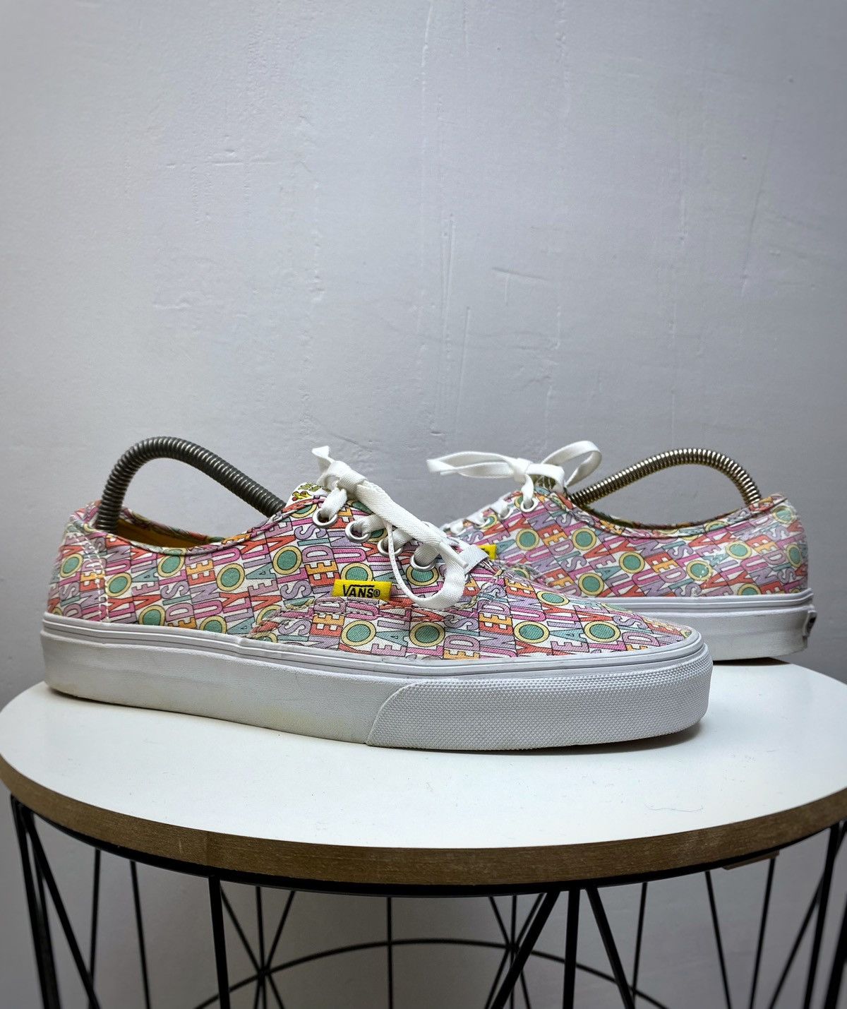 Other Vans X The Beatles Yellow Submarine Shoes 41 Unisex Rare Size US 8 / EU 41 - 1 Thumbnail