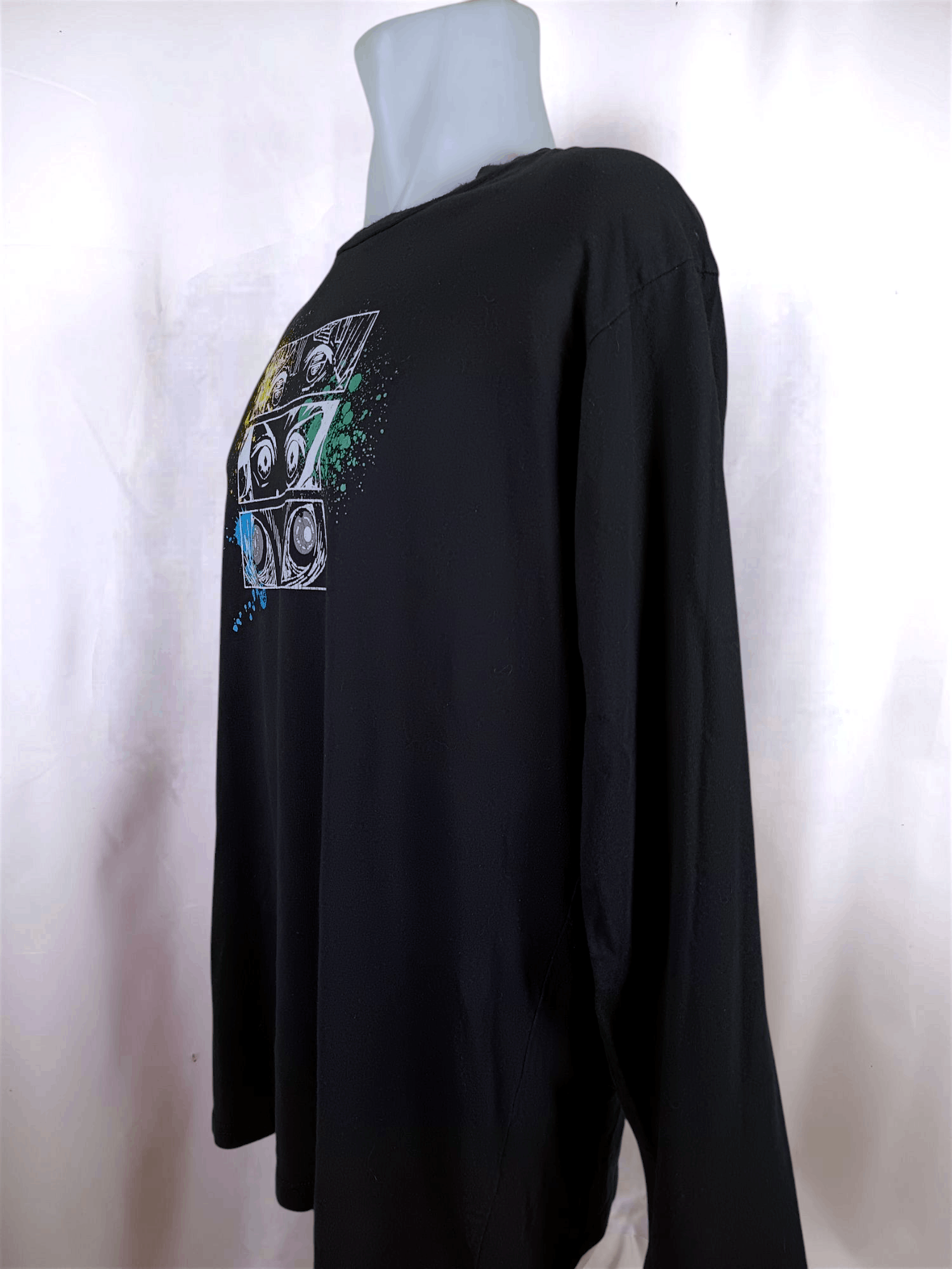 Anime × Cartoon Network × Japanese Brand "DEMON SLAYER" KIMETSU NO YAIBA LONG SLEEVE TSHIRT Size US XL / EU 56 / 4 - 19 Thumbnail
