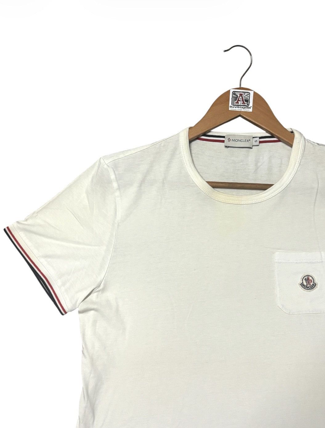 Moncler 💸BINDDING OFFER💸MONCLER MAGLIA SMALL LOGO POKET TSHIRT TEE💥 Size US S / EU 44-46 / 1 - 7 Thumbnail