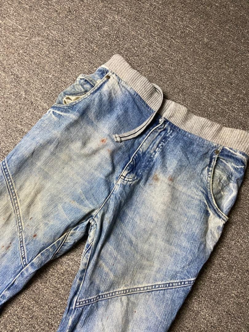 Zara Zara Jeans Distressed Curve Leg Style (175) Size US 34 / EU 50 - 8 Thumbnail