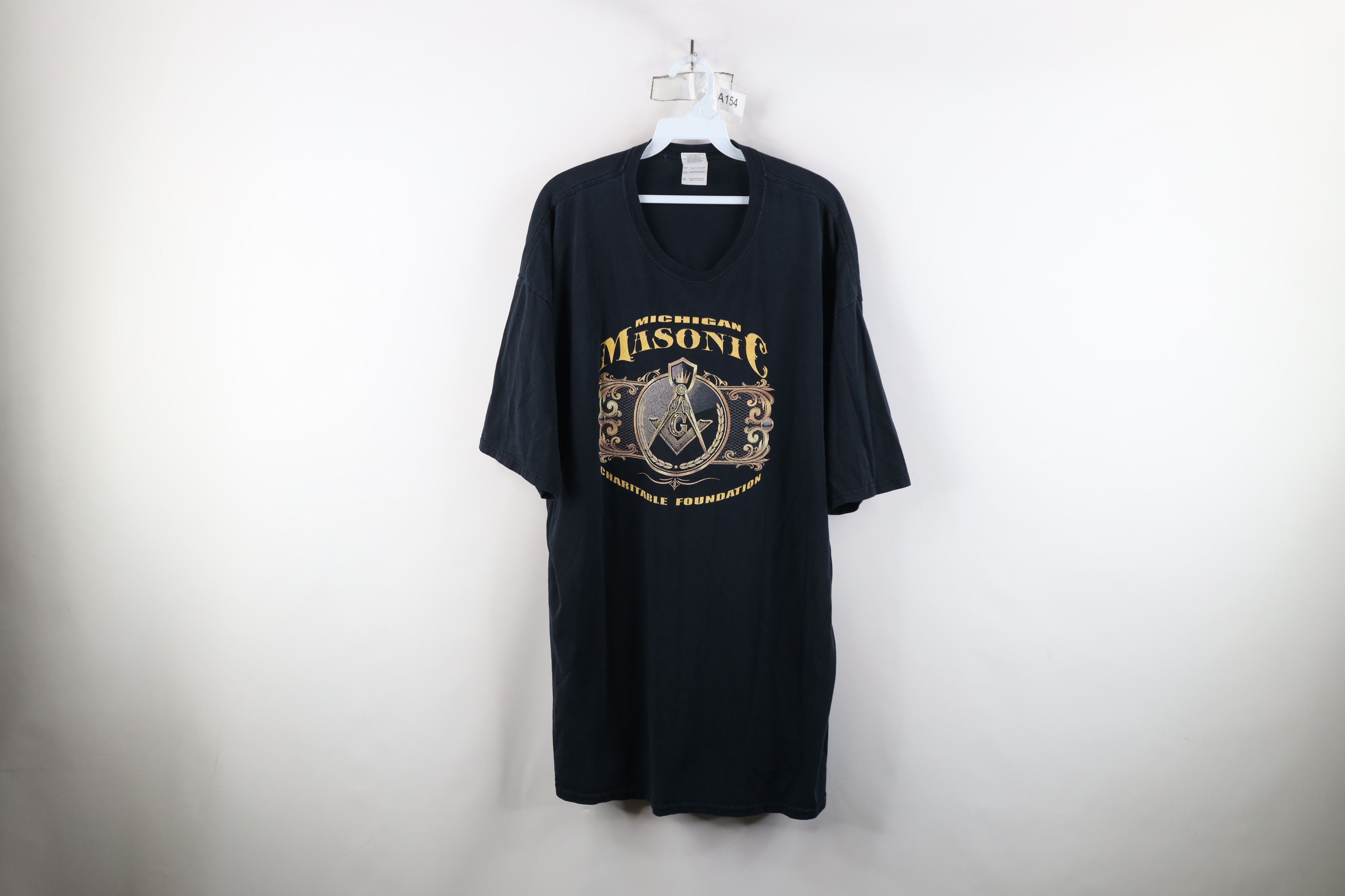 Vintage Vintage Freemasons Michigan Masonic Short Sleeve T-Shirt Size US XXL / EU 58 / 5 - 1 Thumbnail
