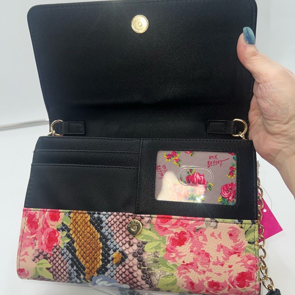 Betsey Johnson Betsey Johnson Dani Floral Printed Crossbody with Bow Size ONE SIZE - 6 Thumbnail