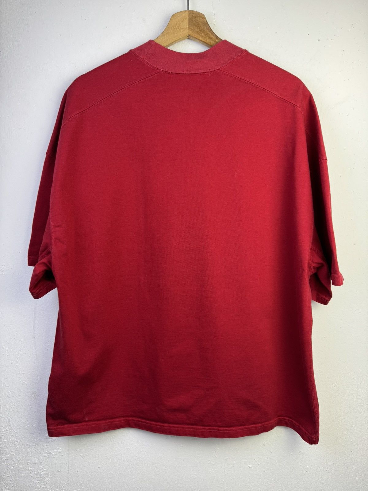 Katharine Hamnett London Katharine Hamnett oversized slogan t-shirt in red cotton Size US S / EU 44-46 / 1 - 4 Thumbnail