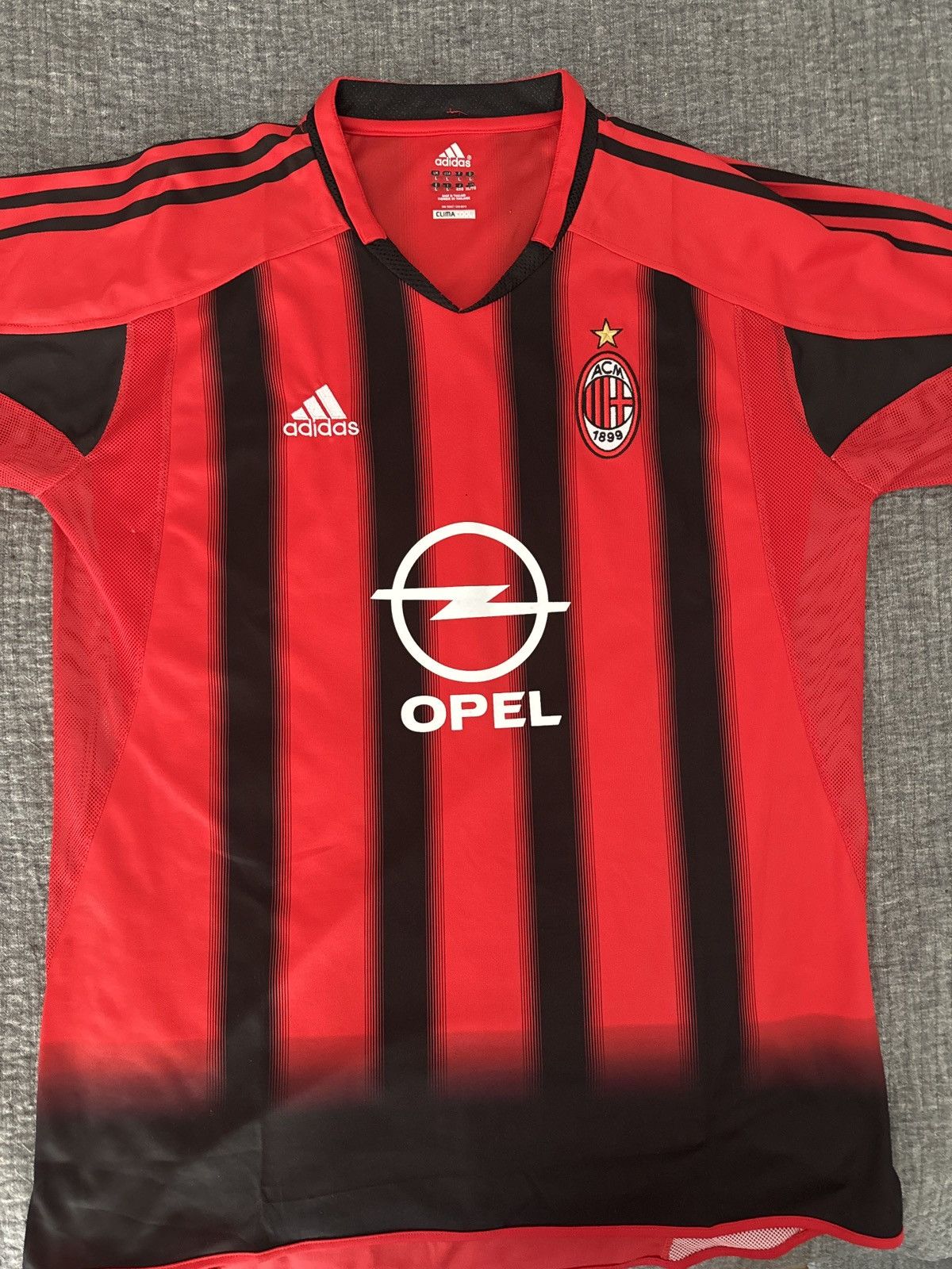 Adidas AC Milan 2005 jersey Size US L / EU 52-54 / 3 - 1 Thumbnail