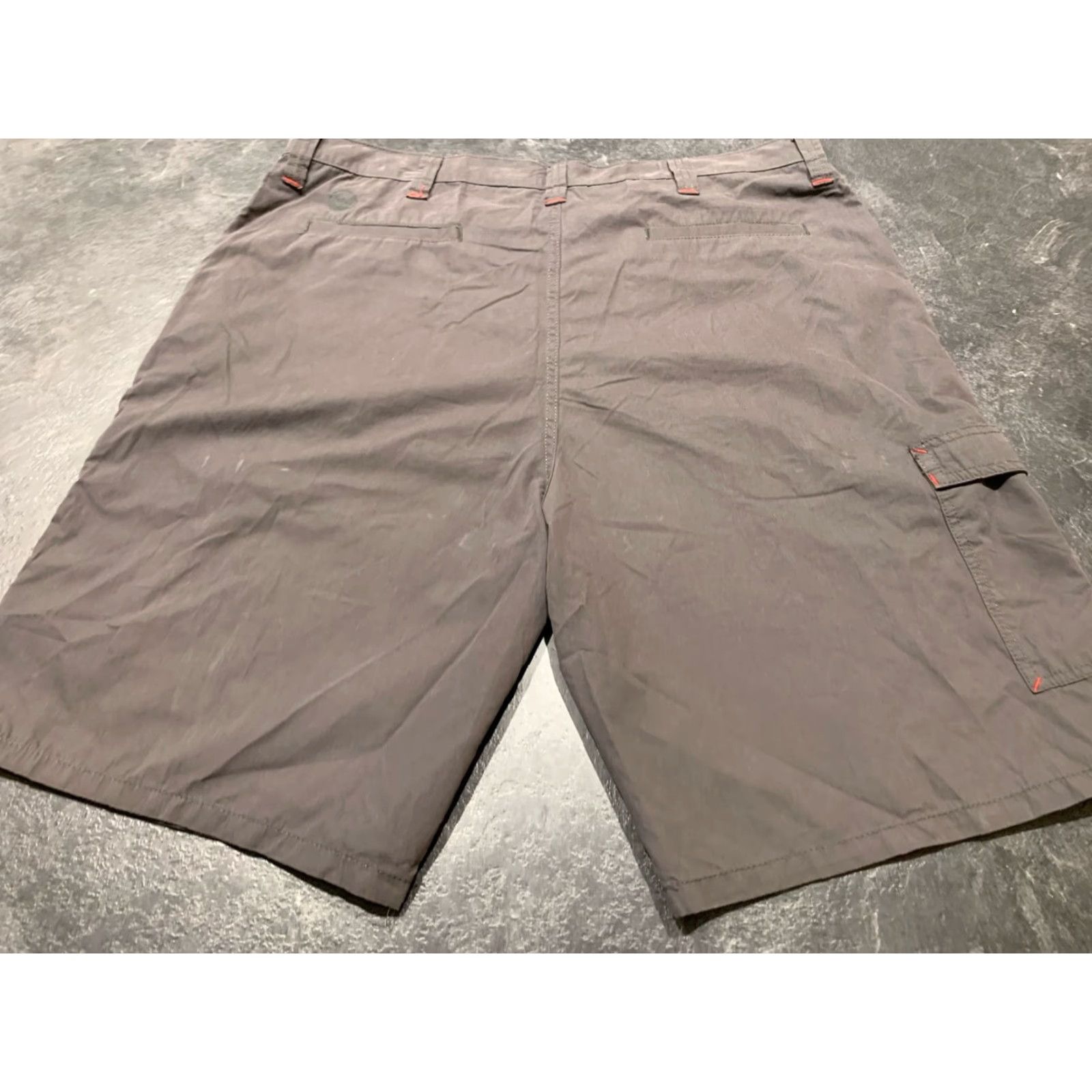 Wrangler WRANGLER Performance Hybrid Cargo Shorts Gray Men’s Size 40 Outdoor Casual Size US 40 / EU 56 - 4 Thumbnail