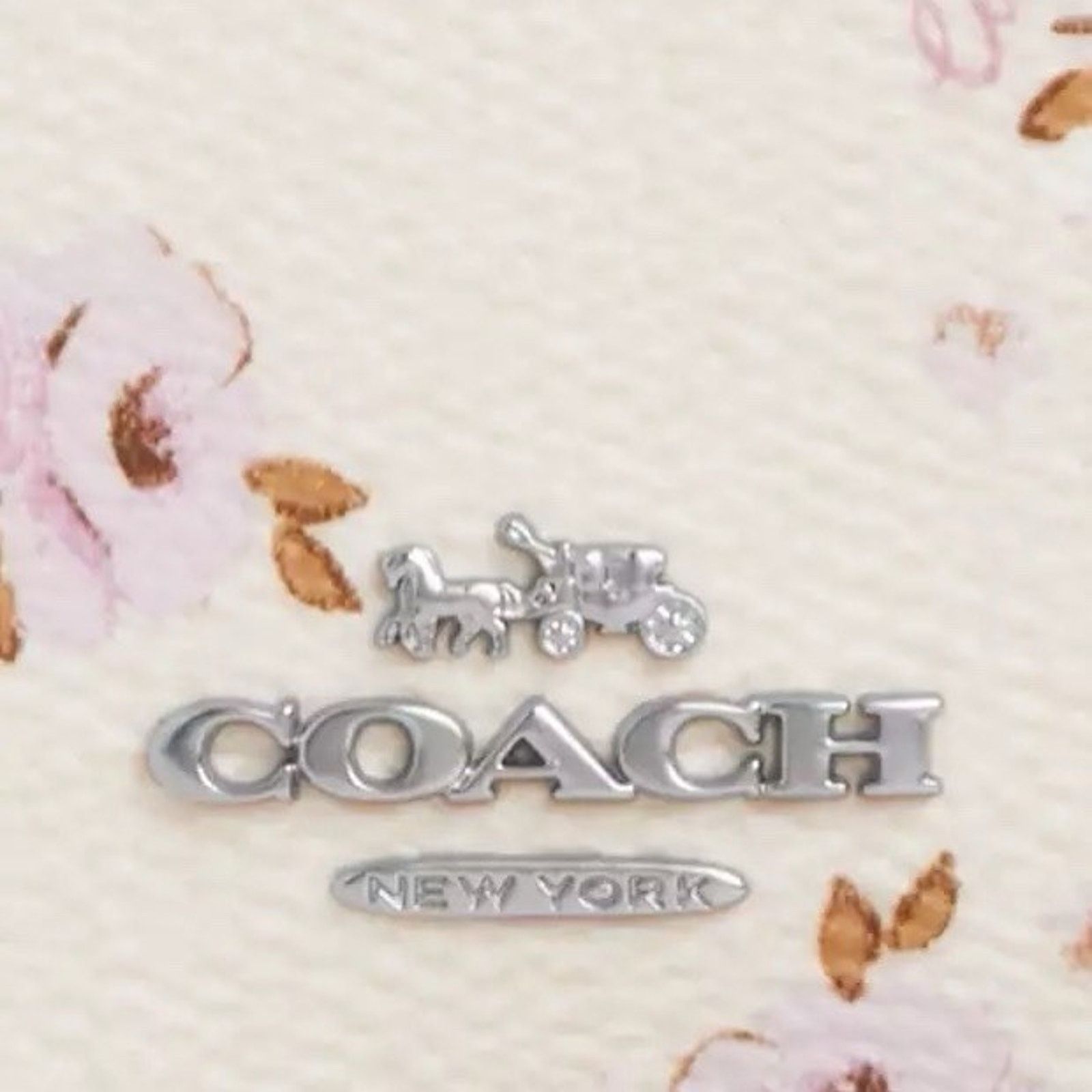 Coach NWT Coach Boxed Mini Wallet On A Chain Floral Chalk CAL70 Size ONE SIZE - 7 Thumbnail