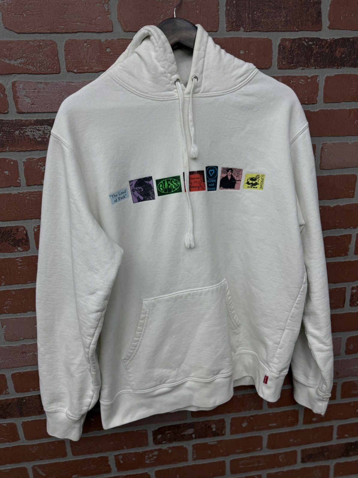 Supreme Supreme Hoodie Pullover White Size Large Pre Owned Size US L / EU 52-54 / 3 - 3 Thumbnail