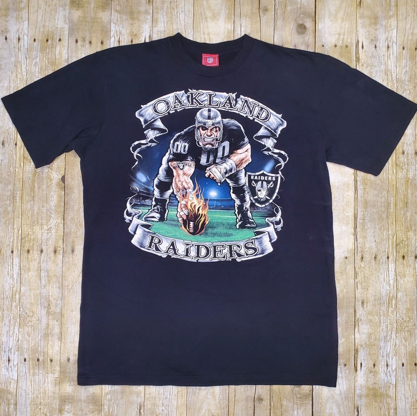 Vintage Oakland Raiders T Shirt NFL Flames Big Graphic Rare Sz XLT Size US XL / EU 56 / 4 - 3 Thumbnail