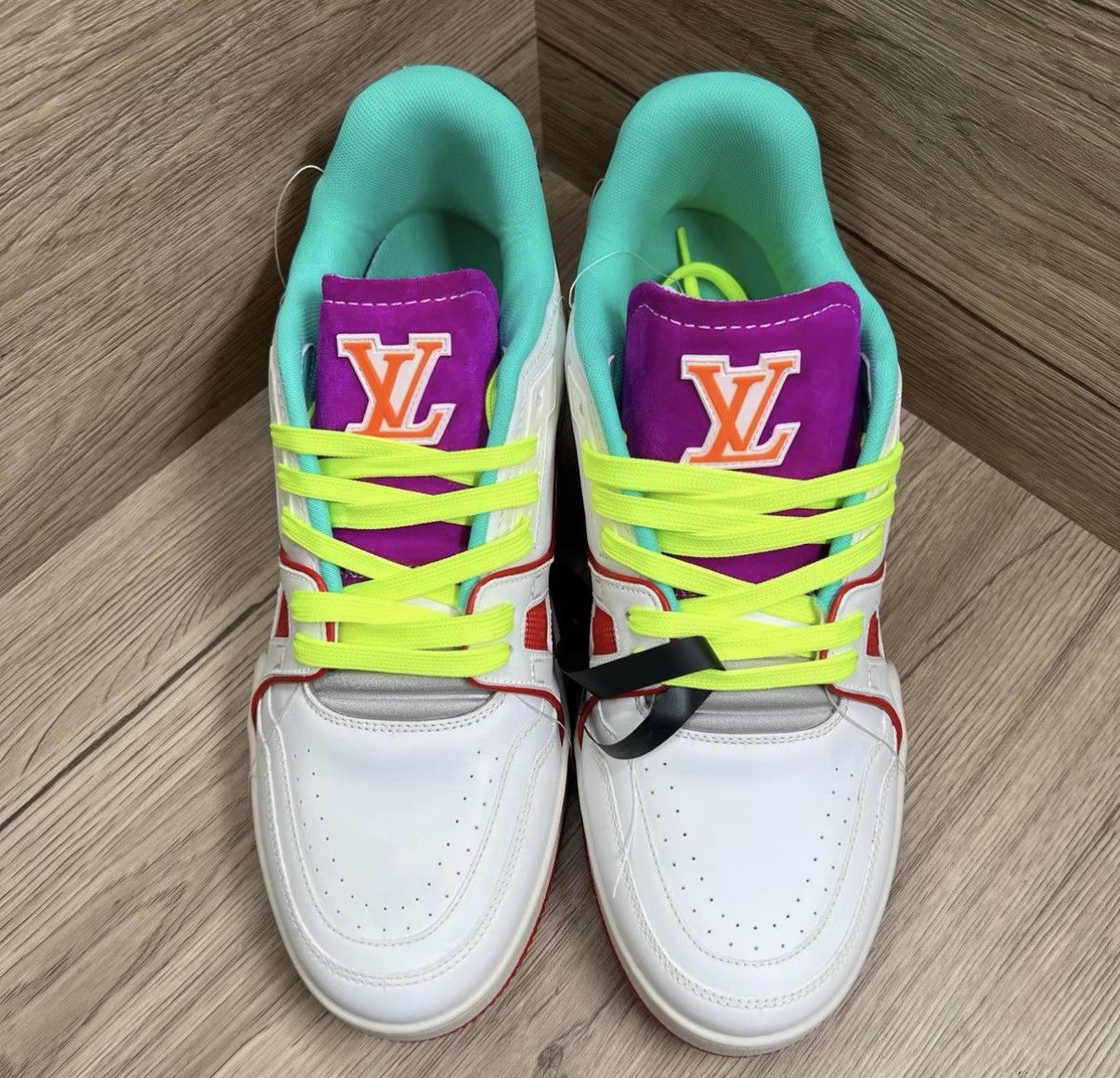 Louis Vuitton Louis Vuitton Trainer France Limited Sneakers J41 Size US 8.5 / EU 41-42 - 2 Thumbnail