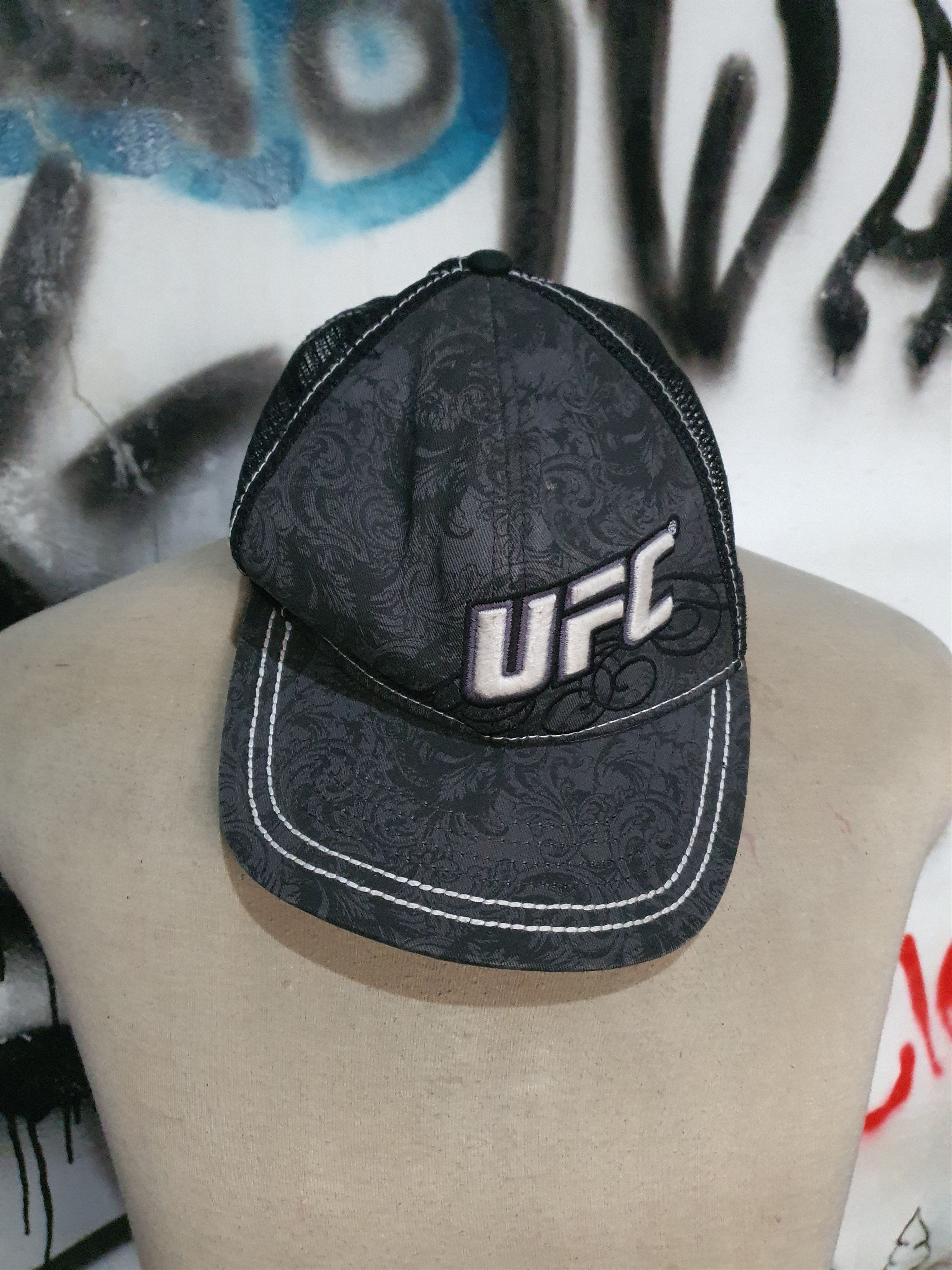 UFC Vintage UFC boxing mike tyson Size ONE SIZE - 2 Thumbnail