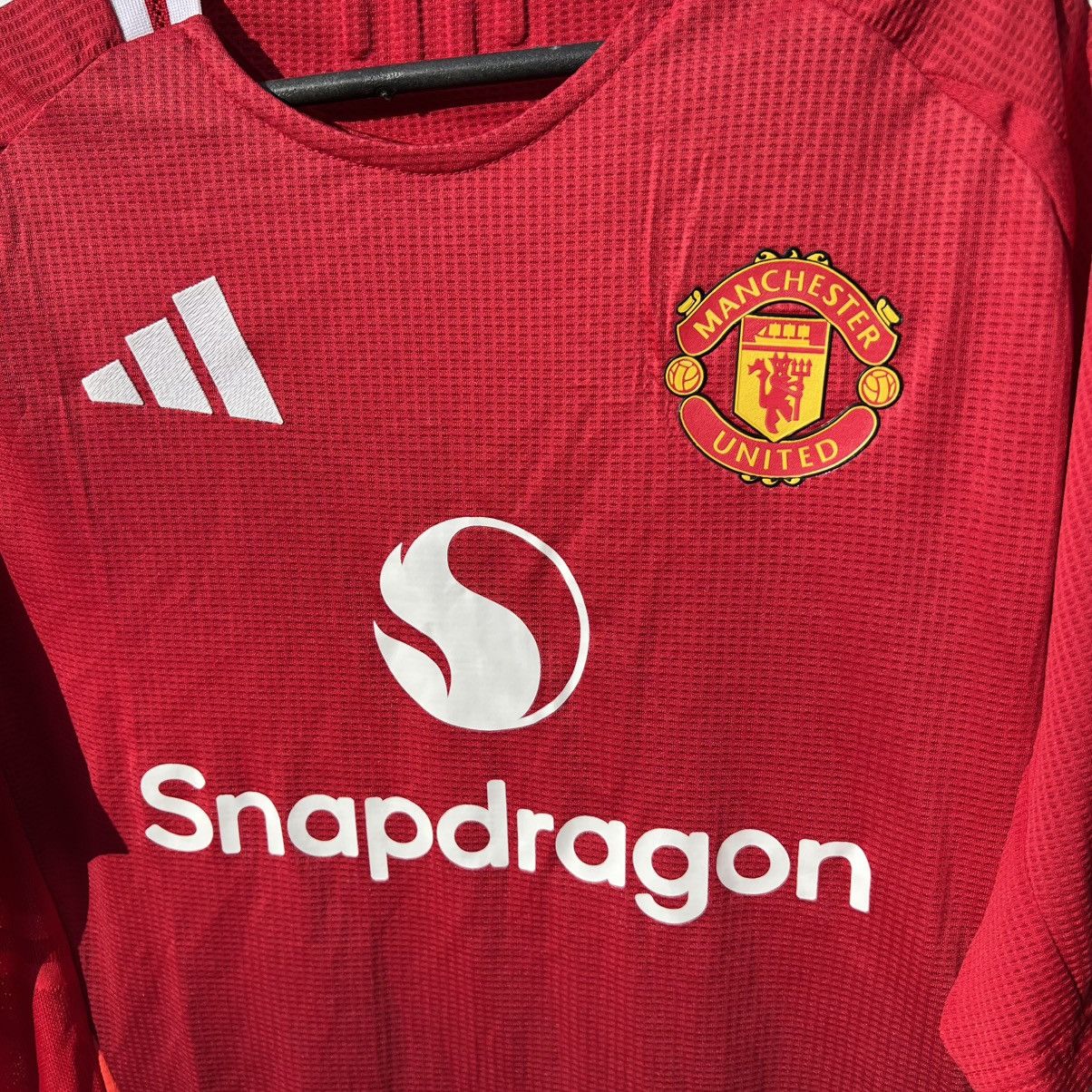 Adidas Manchester United 2024/2025 Adidas Football soccer jersey Size US XL / EU 56 / 4 - 3 Thumbnail