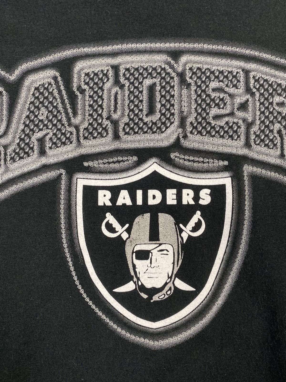 NFL Vintage 2005 Oakland Raiders NFL Football Graphic T Shirt Size US M / EU 48-50 / 2 - 7 Thumbnail