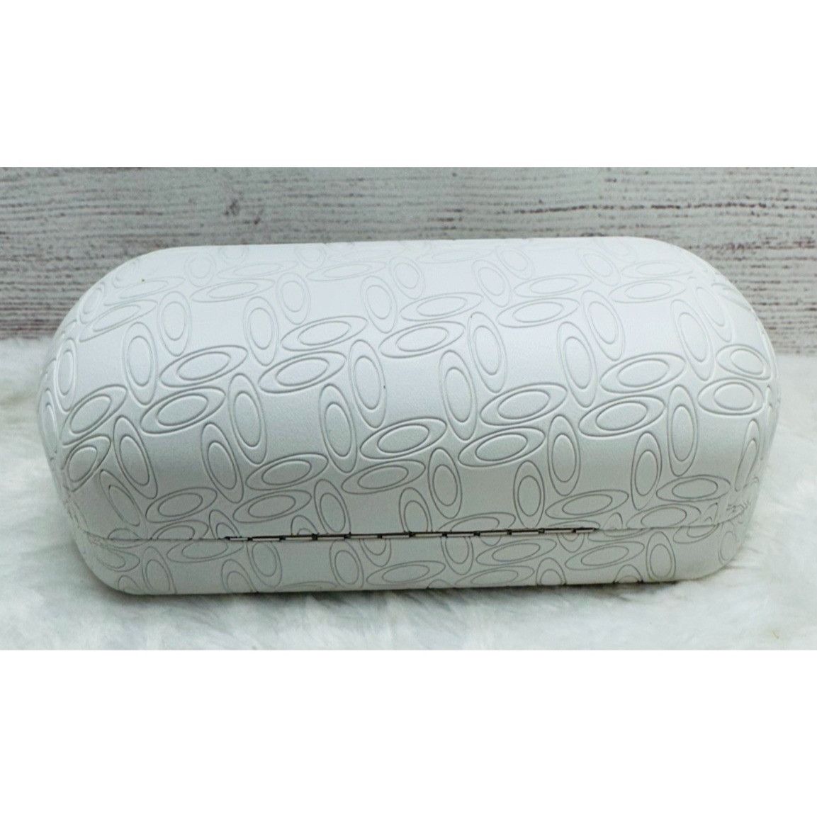 Oakley OAKLEY Sunglasses Eyeglasses Hard Case White Extra Large Size ONE SIZE - 2 Thumbnail