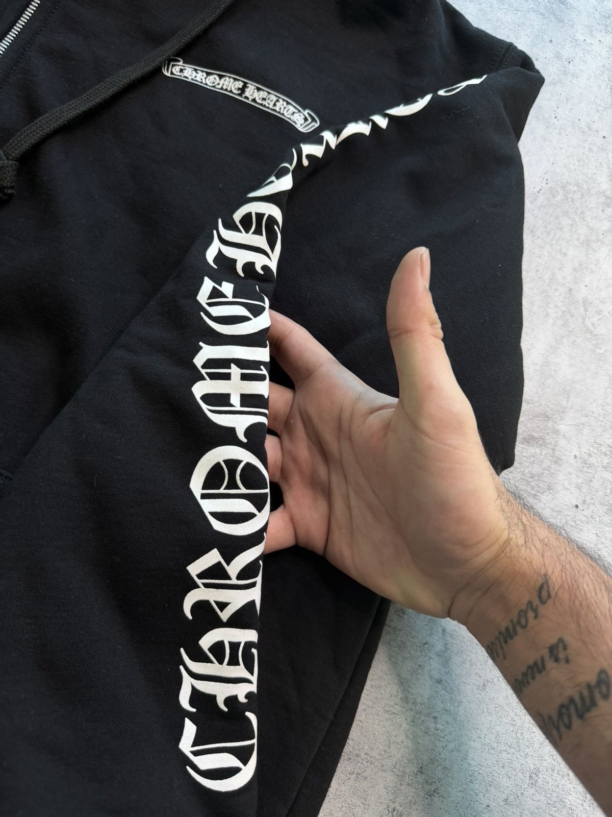 Chrome Hearts Chrome Heart Scroll Logo Thermal Zip up Size US M / EU 48-50 / 2 - 5 Thumbnail