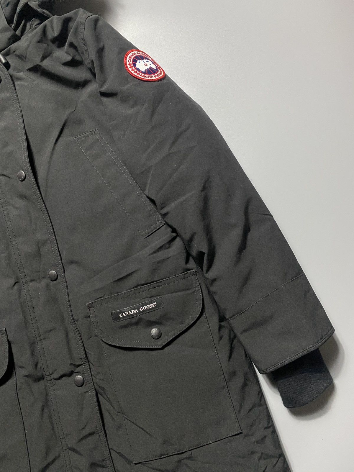 Canada Goose CANADA GOOSE TRILLIUM PARKA FUSION FUR JACKET Size M / US 6-8 / IT 42-44 - 4 Thumbnail