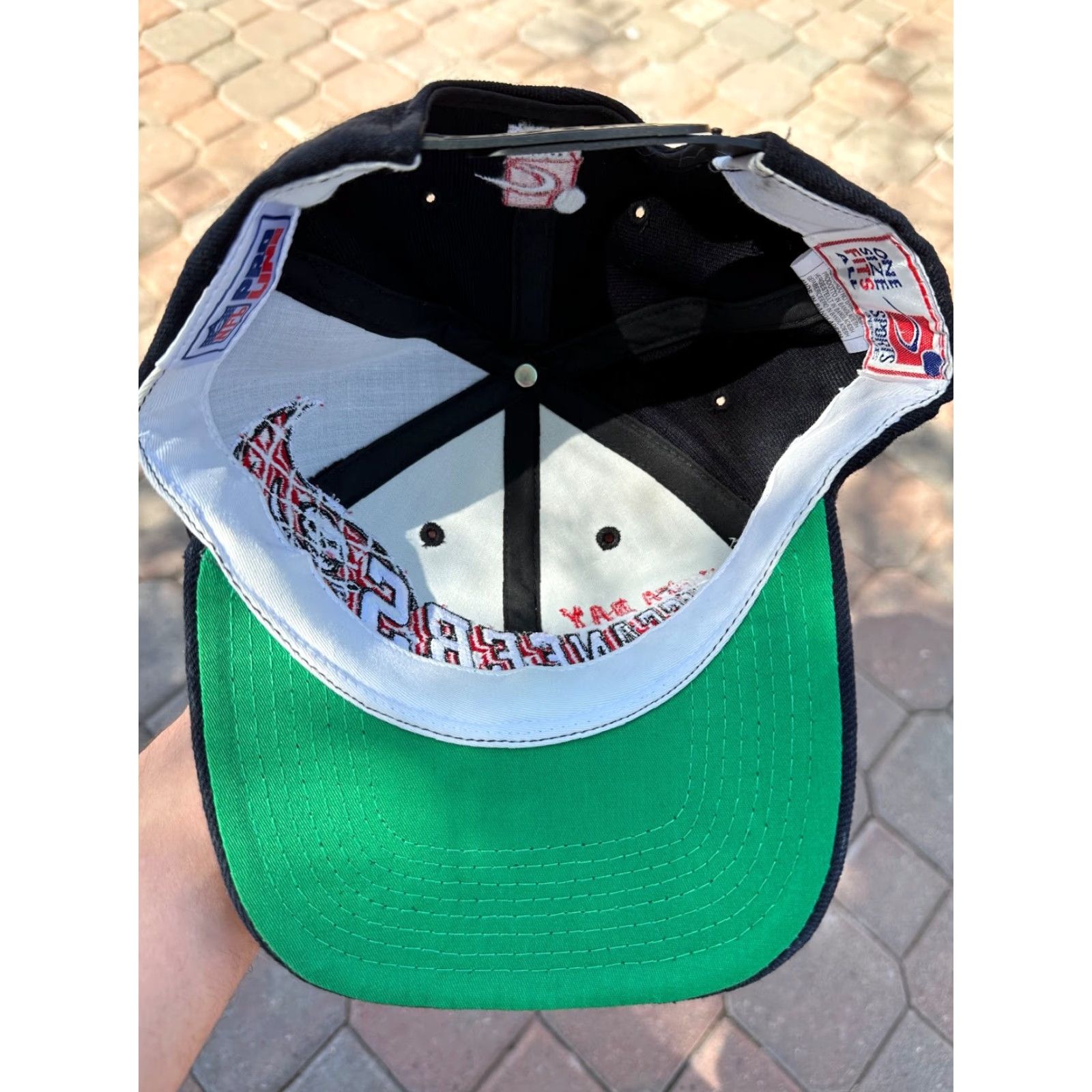 Sports Specialties VINTAGE 90s Tampa Bay Buccaneers Sports Specialties Pro Line Snapback Hat Cap Size ONE SIZE - 4 Thumbnail