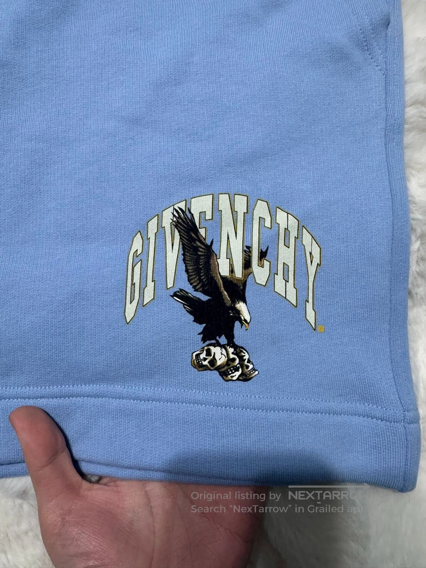 Givenchy Givenchy size S Eagle shorts| Size US 27 - 4 Thumbnail