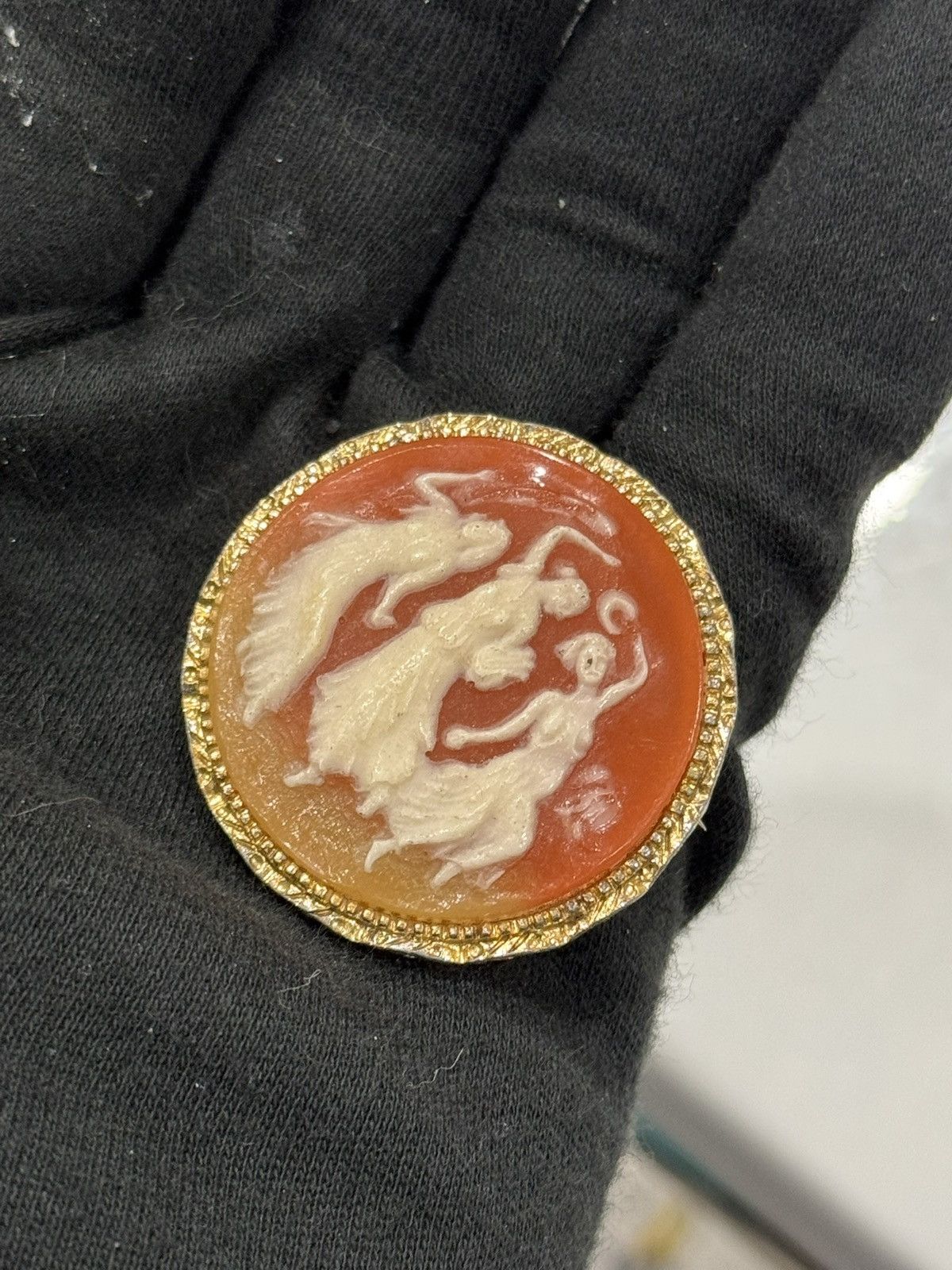 Vintage Victorian Era Yellow GF Shell Cameo Brooch w/ 3 Muses Size ONE SIZE - 3 Thumbnail