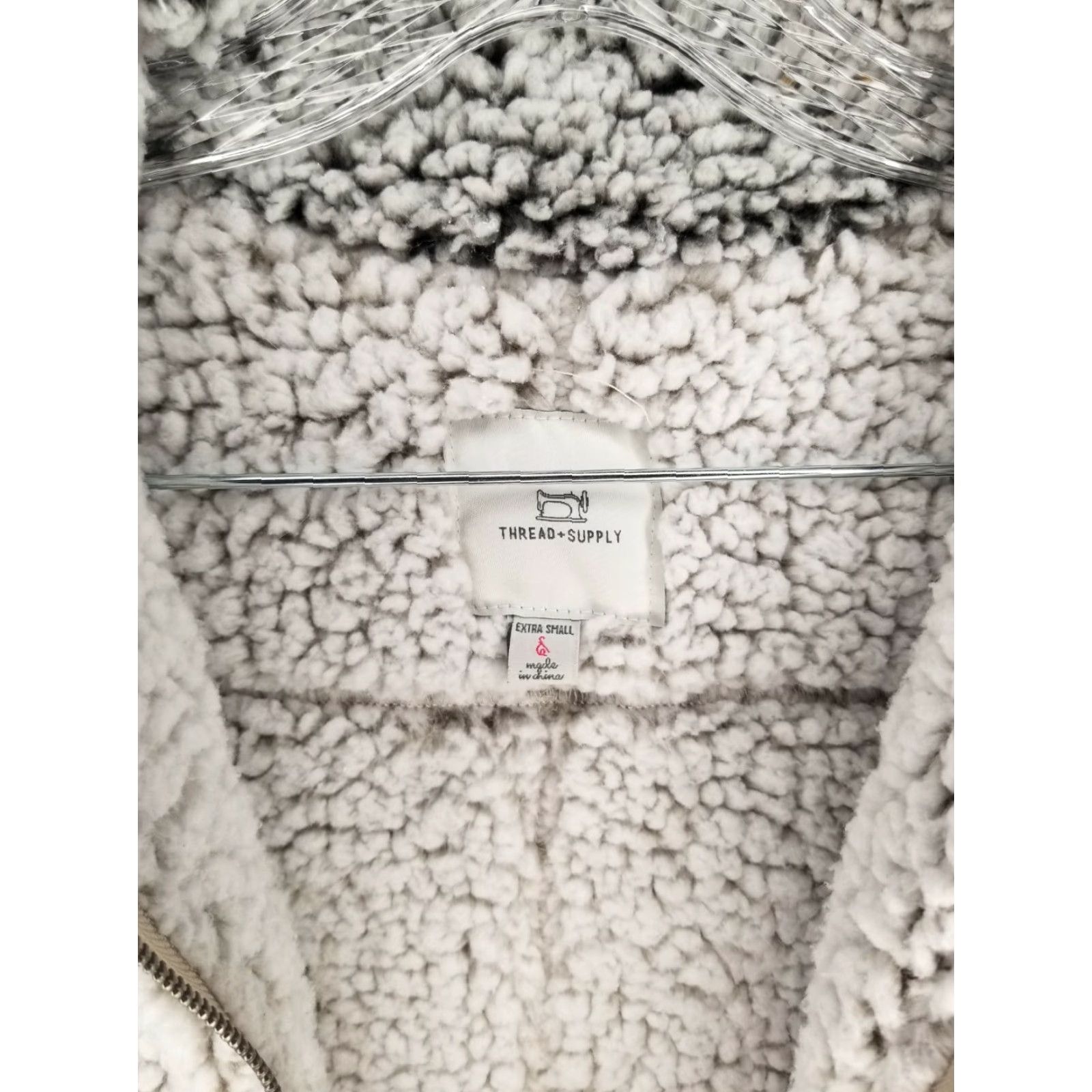 Vintage Thread + Supply Vest Womens XS Zip Up Vest White Polyester 100% Women Size XS Vest Womens (XS) Size XS / US 0-2 / IT 36-38 - 3 Thumbnail