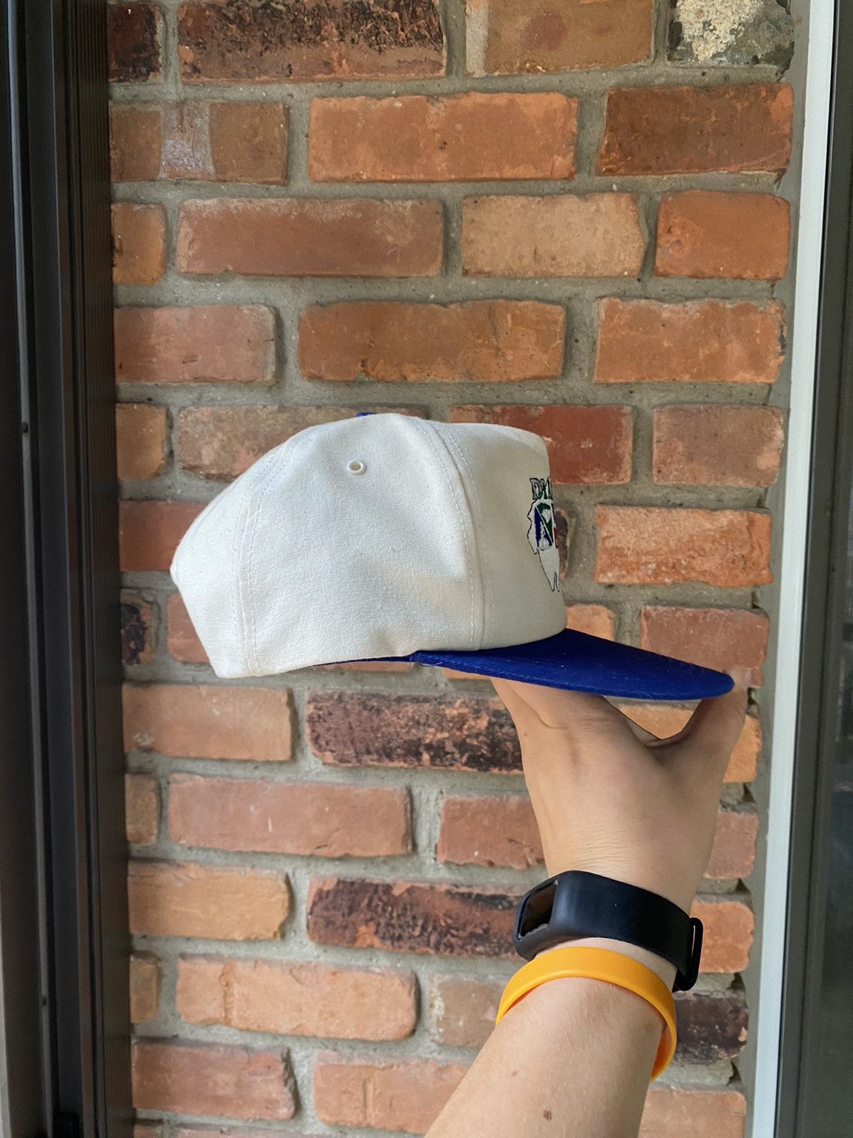Vintage Vintage 90s snapback hat Size ONE SIZE - 4 Thumbnail