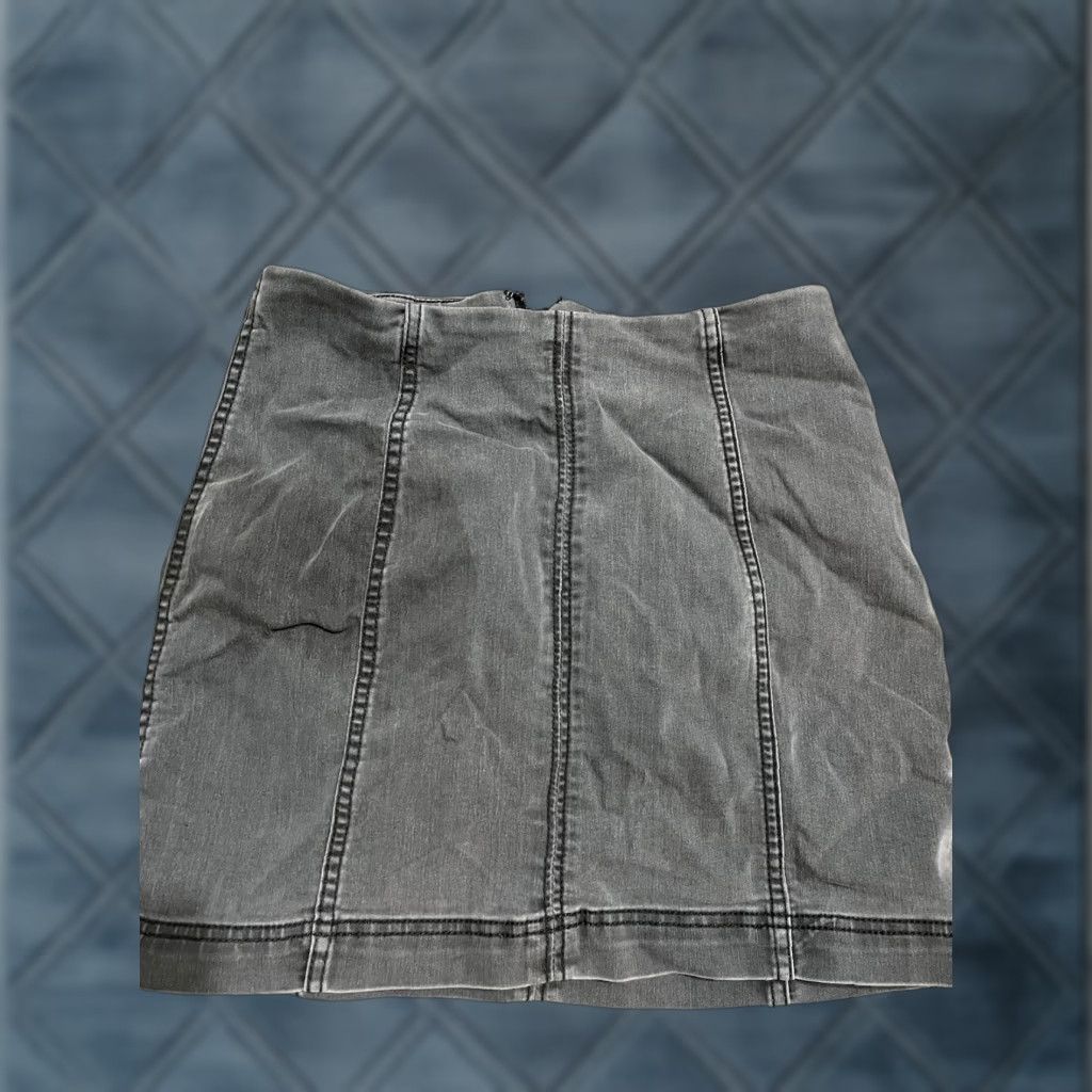 Free People VINTAGE Free People Gray Corduroy Mini Skirt 6 Zip Women Size 28" / US 6 / IT 42 - 1 Thumbnail