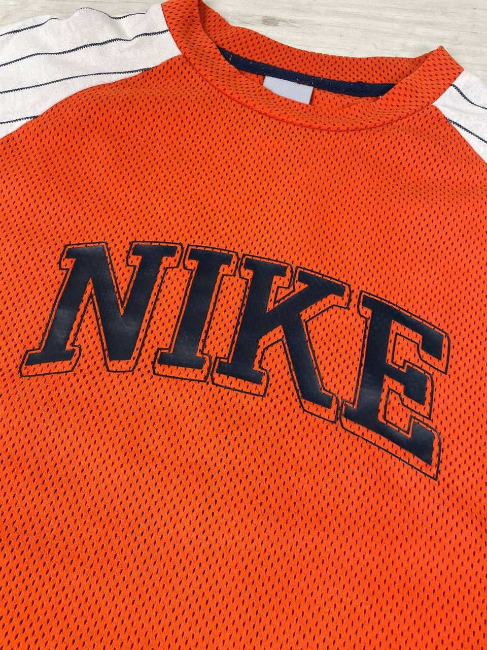 Nike Vintage Nike Big Logo 00s T-Shirt Size US XL / EU 56 / 4 - 5 Thumbnail