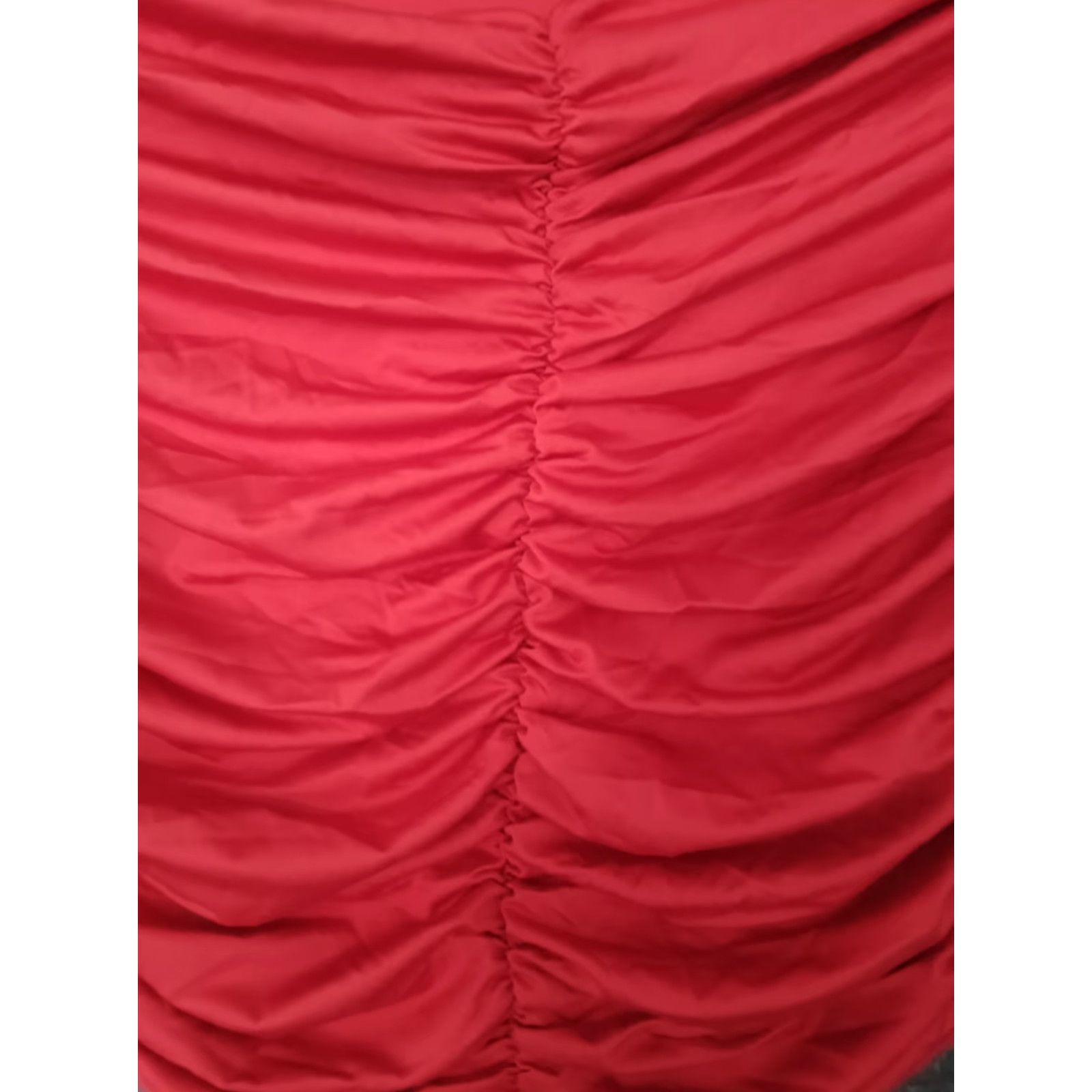 Vintage VINTAGE Small Red Ruched Women's Form Fitting Sexy Mini Skirt Lined Size 32" / US 10 / IT 46 - 7 Thumbnail
